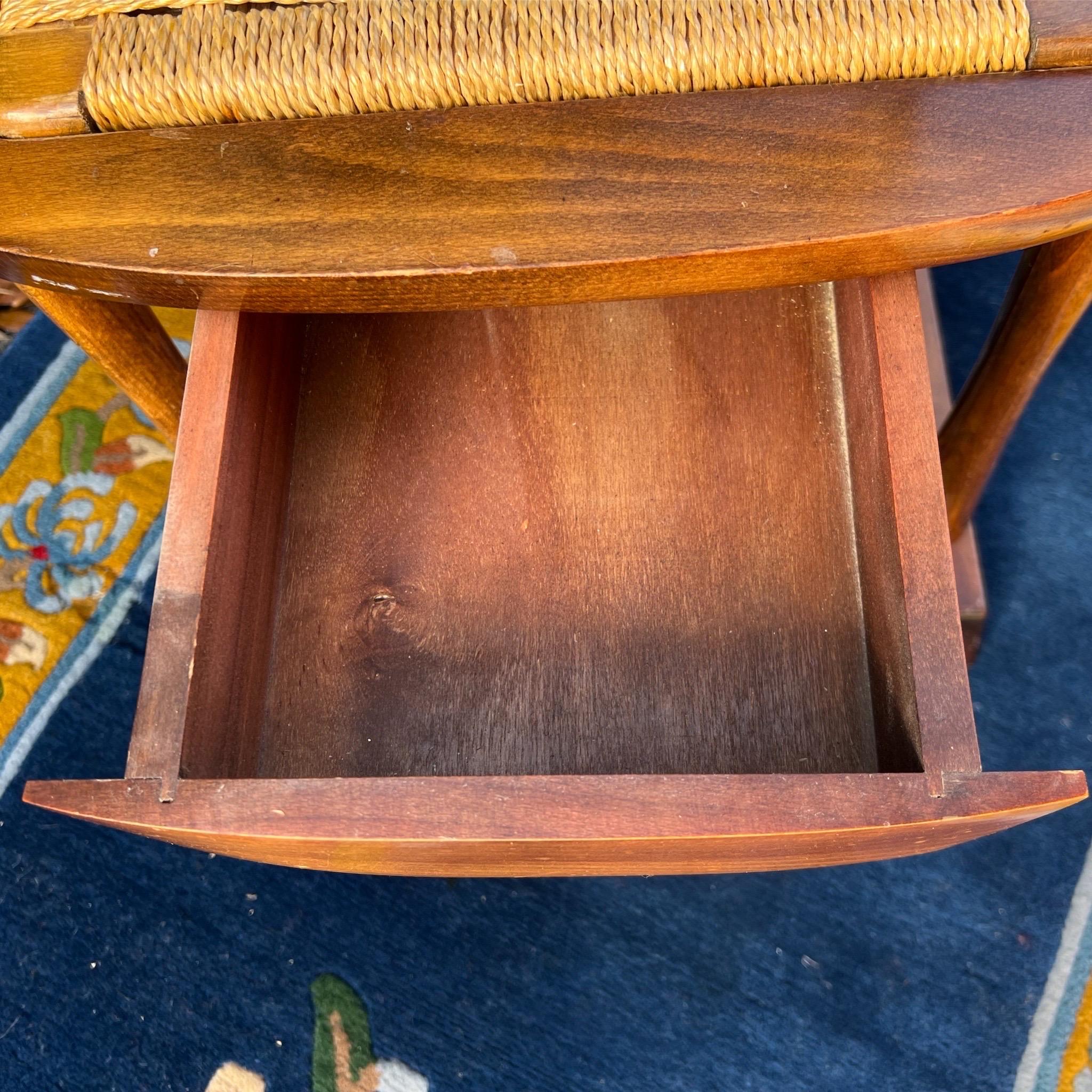 Chaise de valet italienne en hêtre moderne du milieu du siècle par SPQR en vente 3