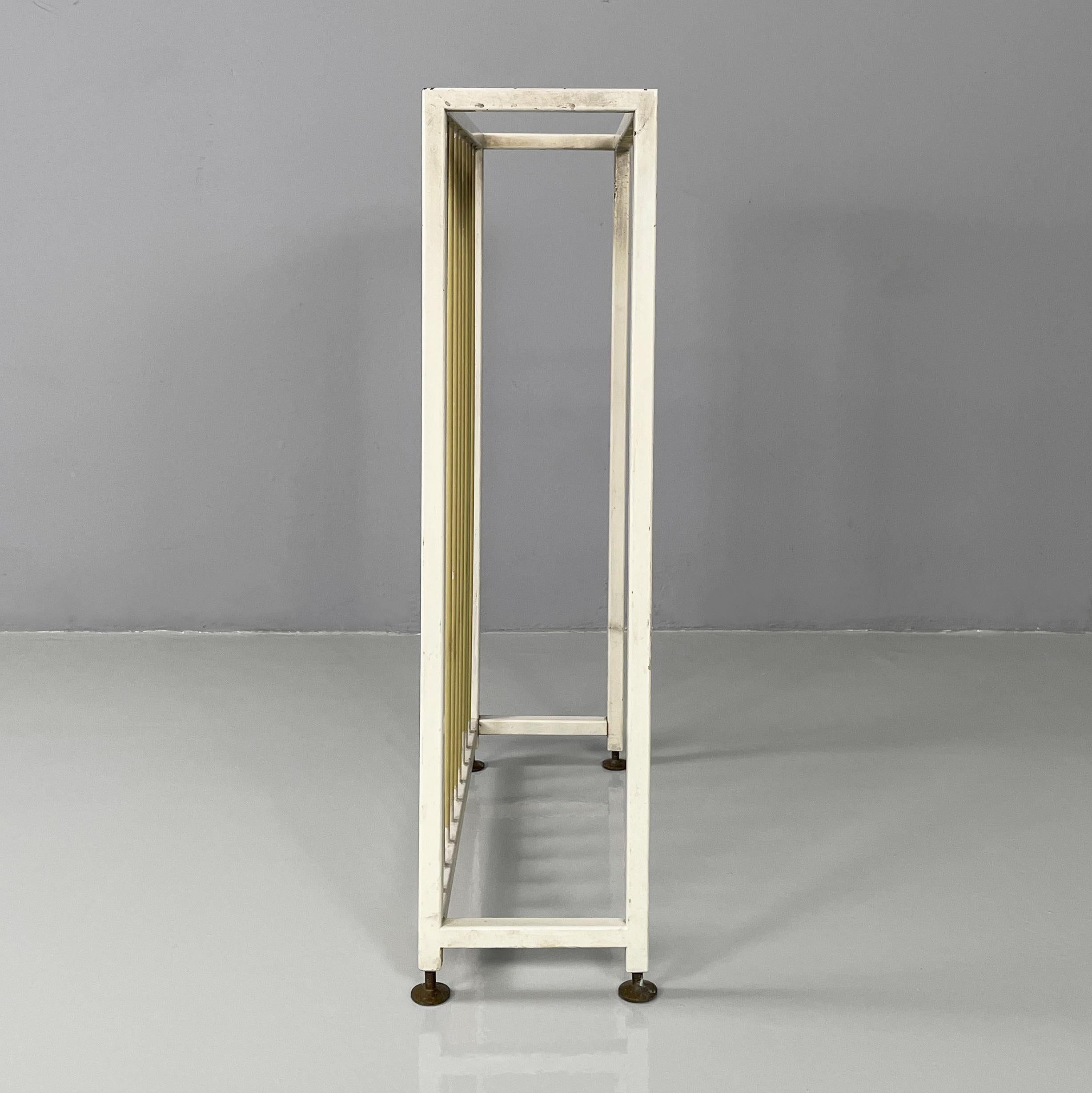 Mid-Century Modern Italian mid-century modern beige and white metal radiator cover, 1950s For Sale