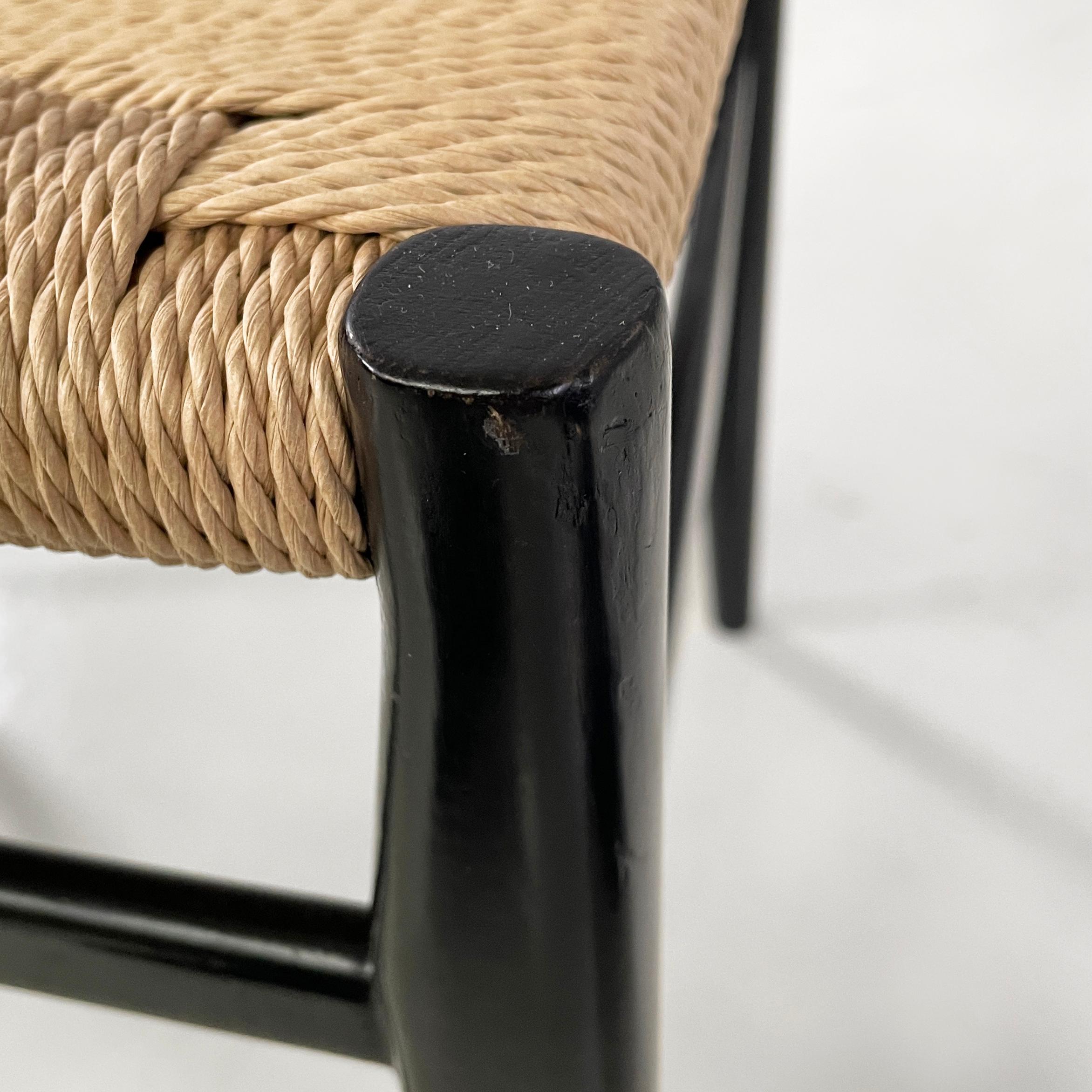 Italian mid-century modern black chairs Leggera by Gio Ponti for Cassina,  1960s in vendita 10