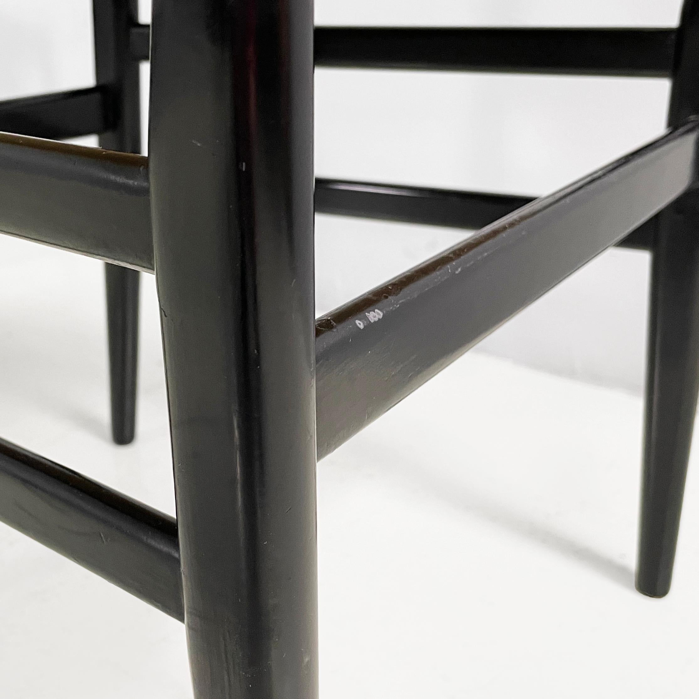 Italian mid-century modern black chairs Leggera by Gio Ponti for Cassina,  1960s in vendita 11