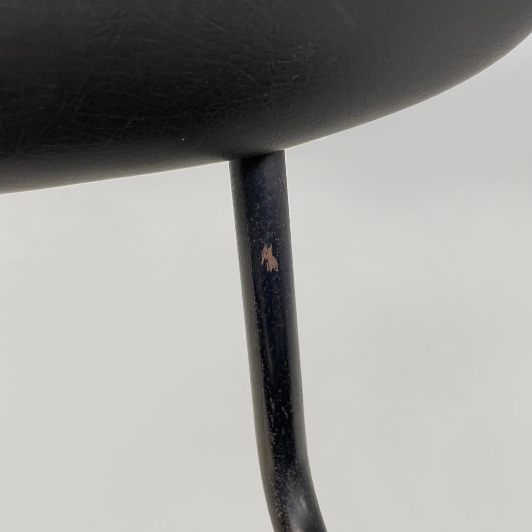 Italian mid-century modern black faux leather and black metal chair, 1960s For Sale 7