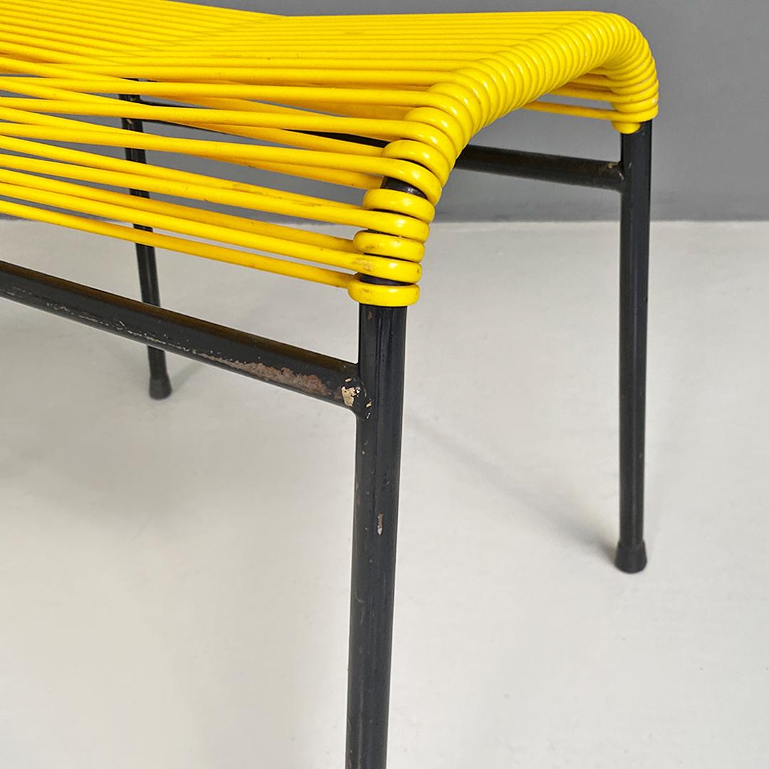 Italian Mid-Century Modern Black Metal and Yellow Plastic Footrest or Stool 1960 In Good Condition For Sale In MIlano, IT