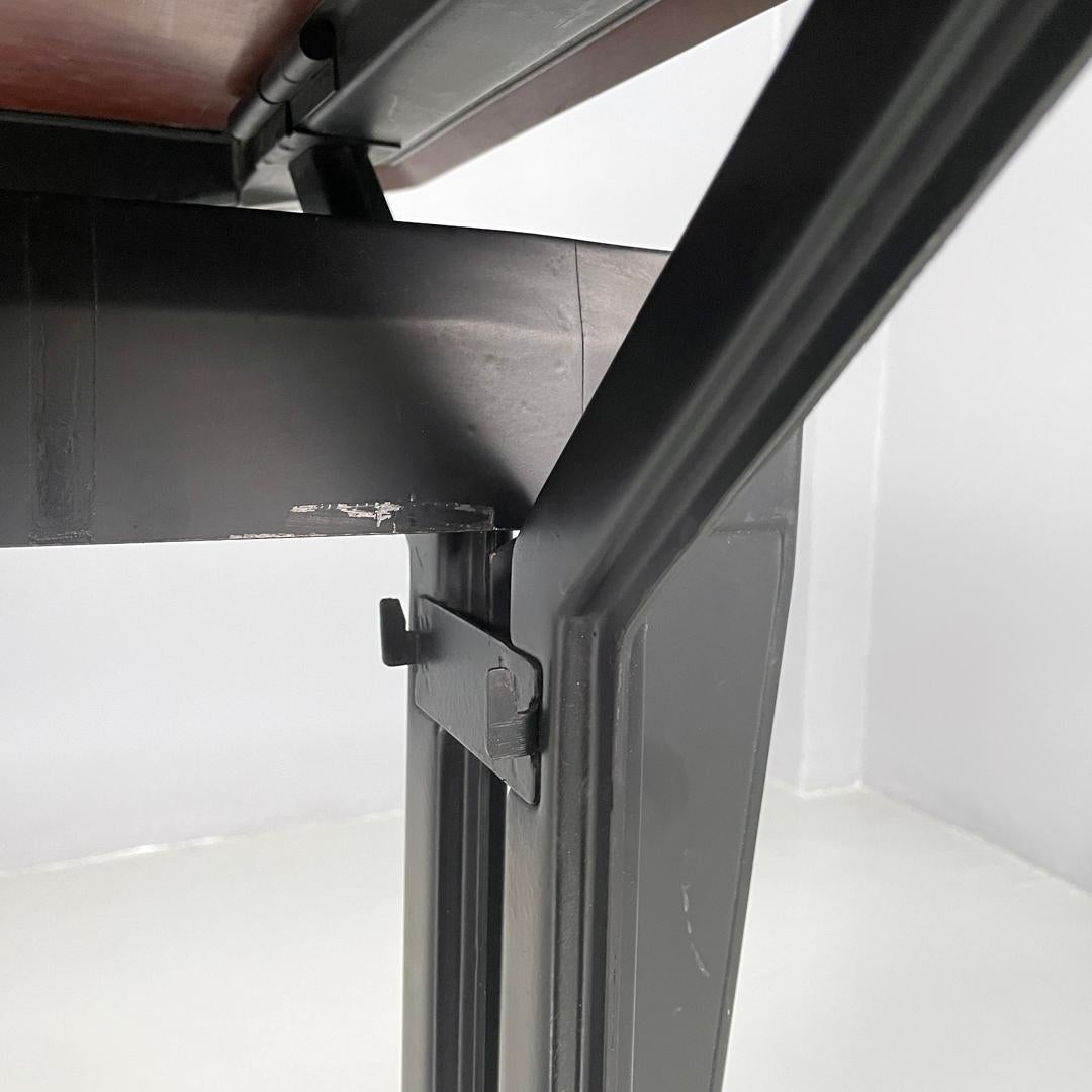 Escritorio italiano moderno de mediados de siglo en metal laminado negro Arco BBPR Olivetti, años 60 en venta 10