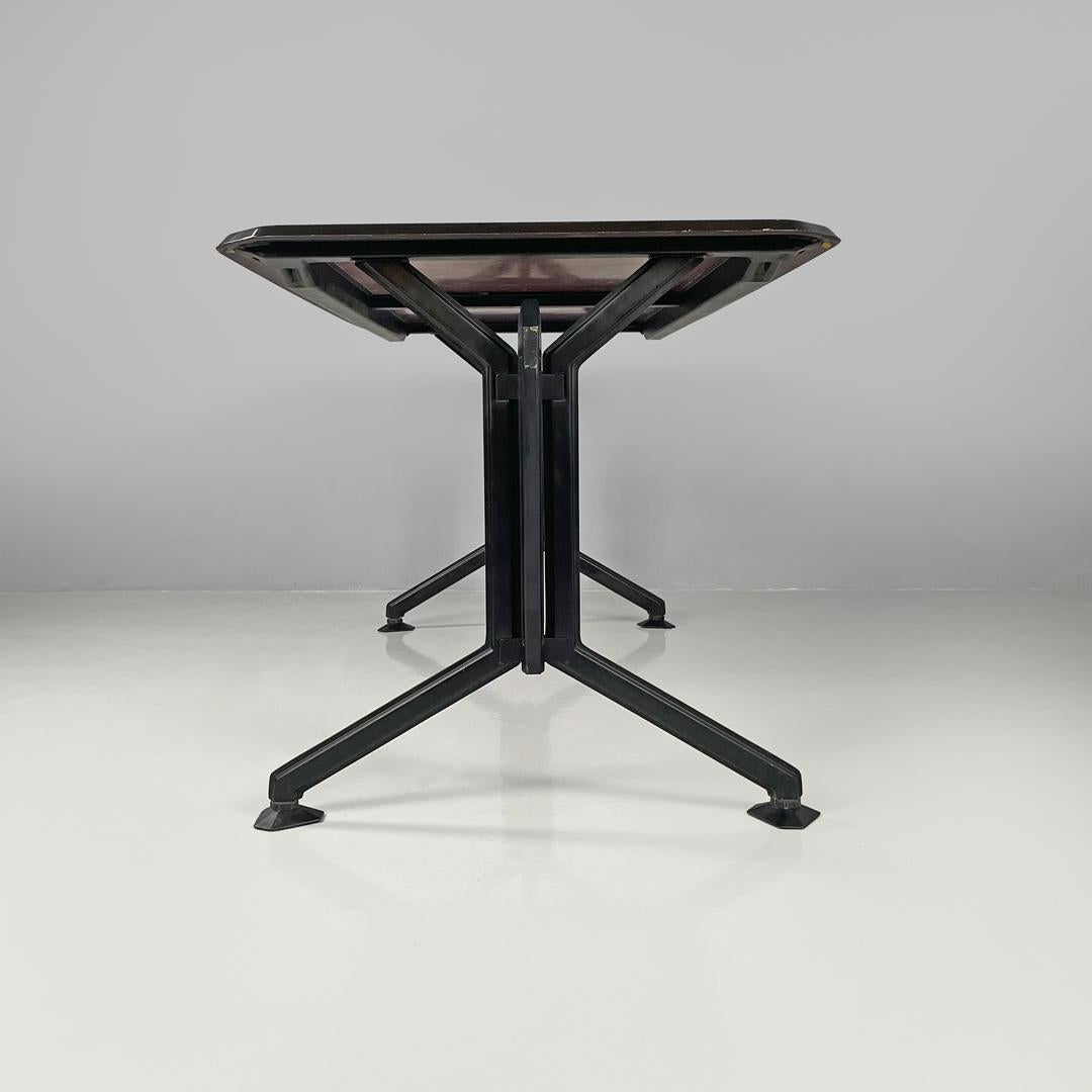 Escritorio italiano moderno de mediados de siglo en metal laminado negro Arco BBPR Olivetti, años 60 Italiano en venta