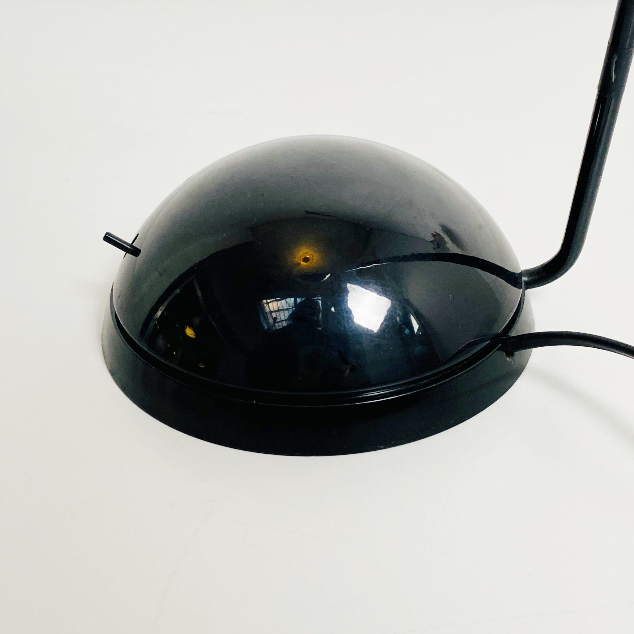 Italian Mid-Century Modern Black Plastic Table Lamp, 1980s 9