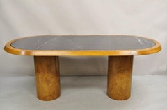 Mesa de comedor italiana de mediados del siglo XX con tapa ovalada de mármol y madera de burl de Bloomingdale's