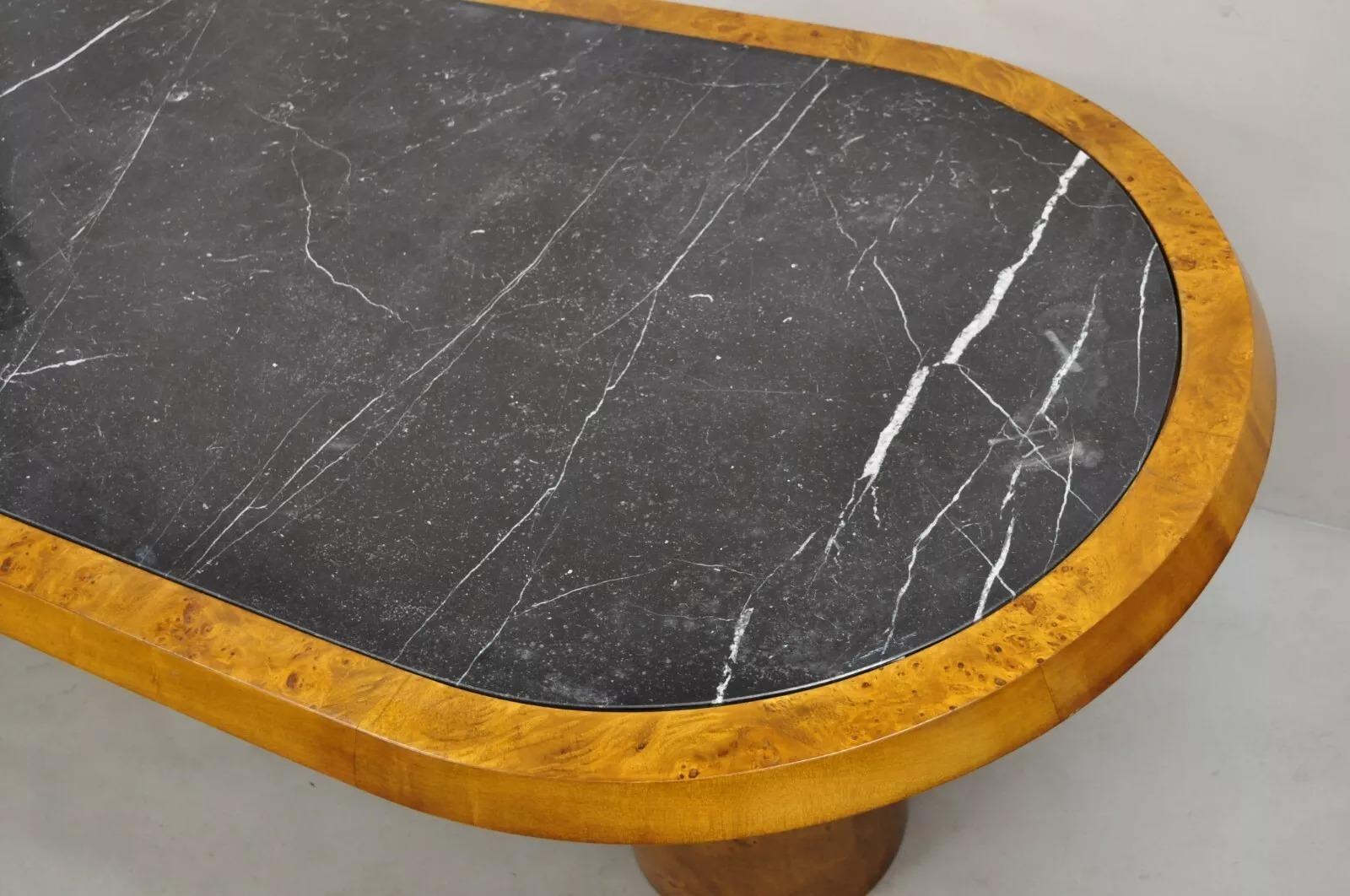 Italienischer Mid-Century-Modern-Esstisch aus Wurzelholz von Bloomingdale's mit ovaler Marmorplatte (Moderne der Mitte des Jahrhunderts) im Angebot
