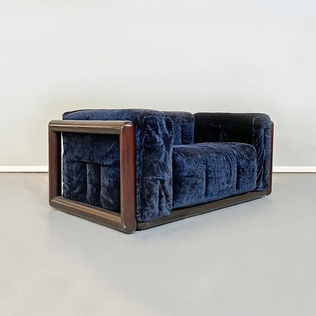 Italian Mid-Century Modern Blue Corduroy Sofa Cornaro by C. Scarpa, Gavina, 1973 In Good Condition In MIlano, IT