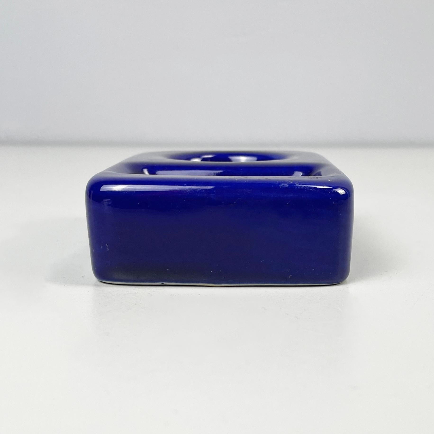 Mid-Century moderno Portauovo blu italiano di metà secolo moderno di Mangiarotti Fratelli Brambilla anni '70 in vendita