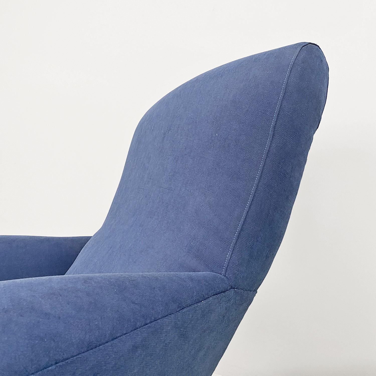 Italian mid-century modern blue fabric and black metal armchairs, 1960s For Sale 6