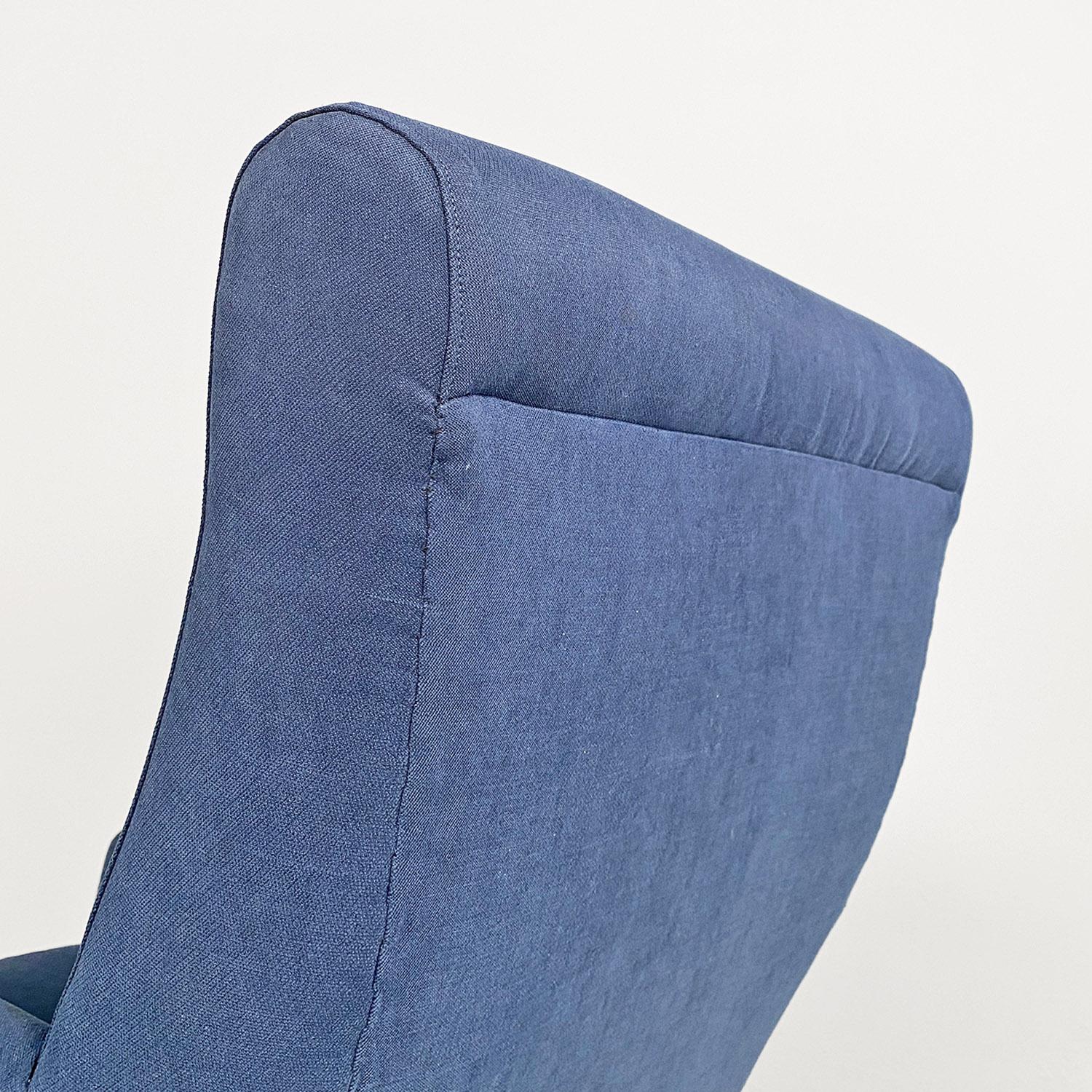 Italian mid-century modern blue fabric and black metal armchairs, 1960s For Sale 7