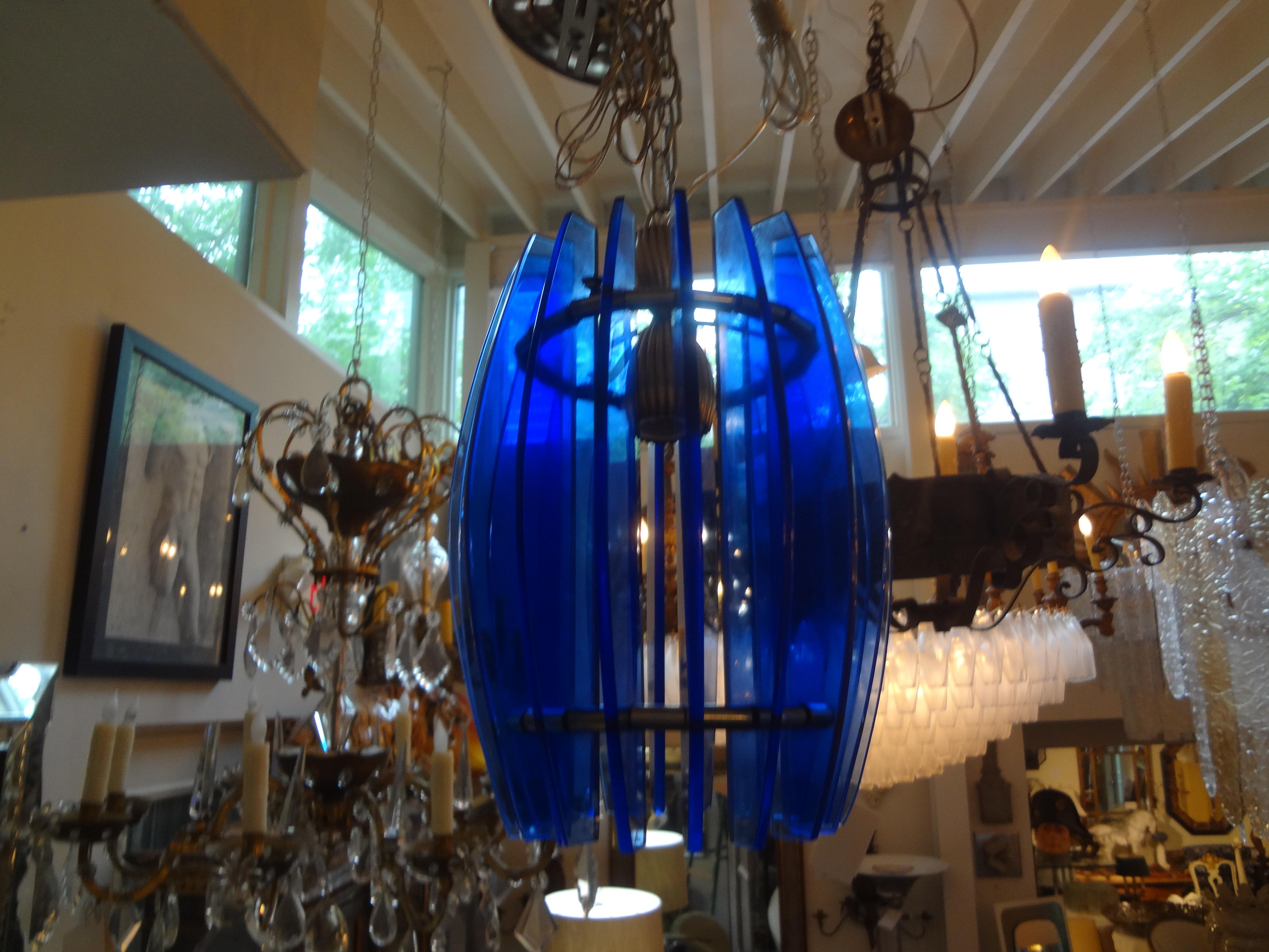 Italian Mid-Century Modern Blue Glass Chandelier or Pendant by Veca For Sale 1