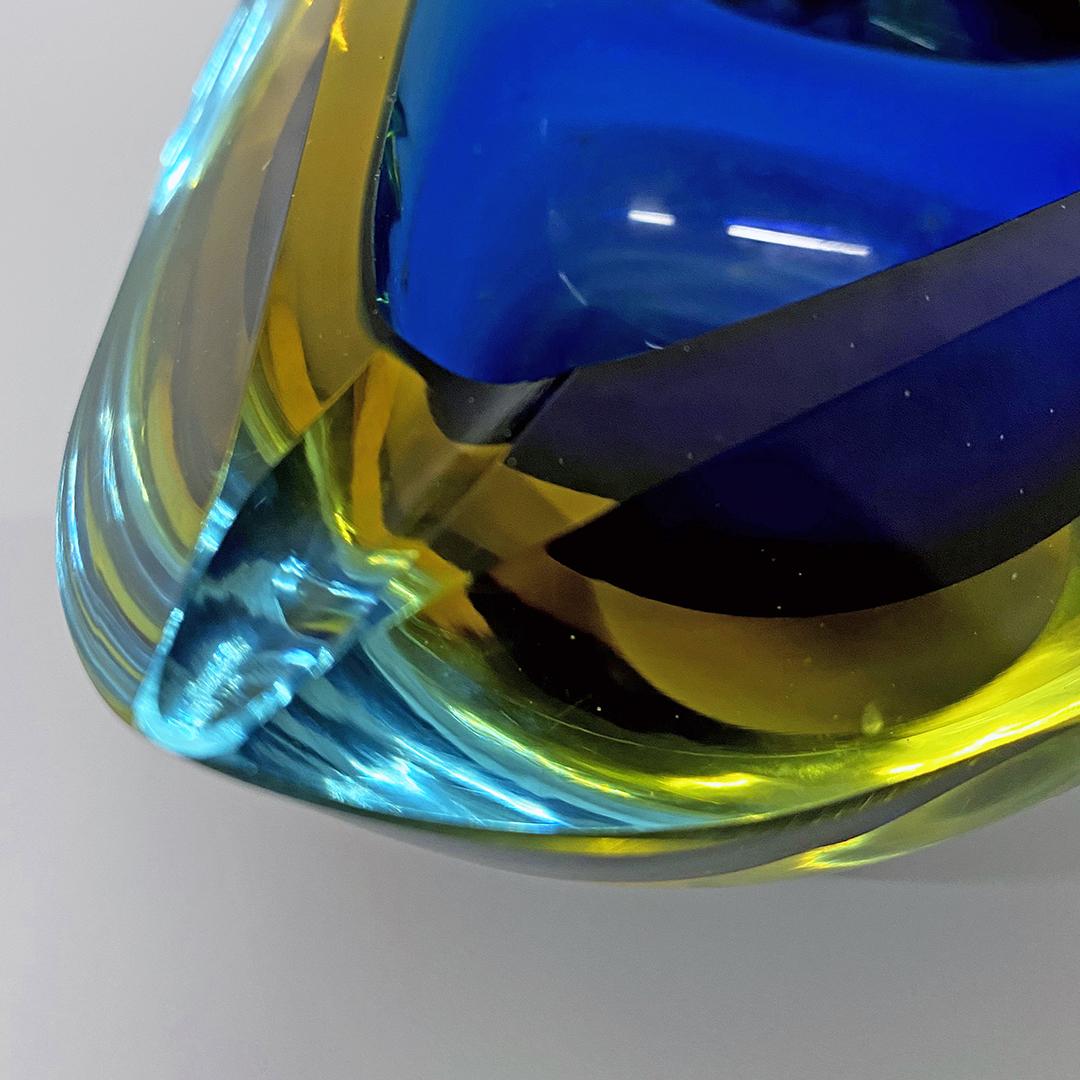 Italian Mid-Century Modern Blue Murano Glass Ashtray with Yellow Shades, 1970s 2