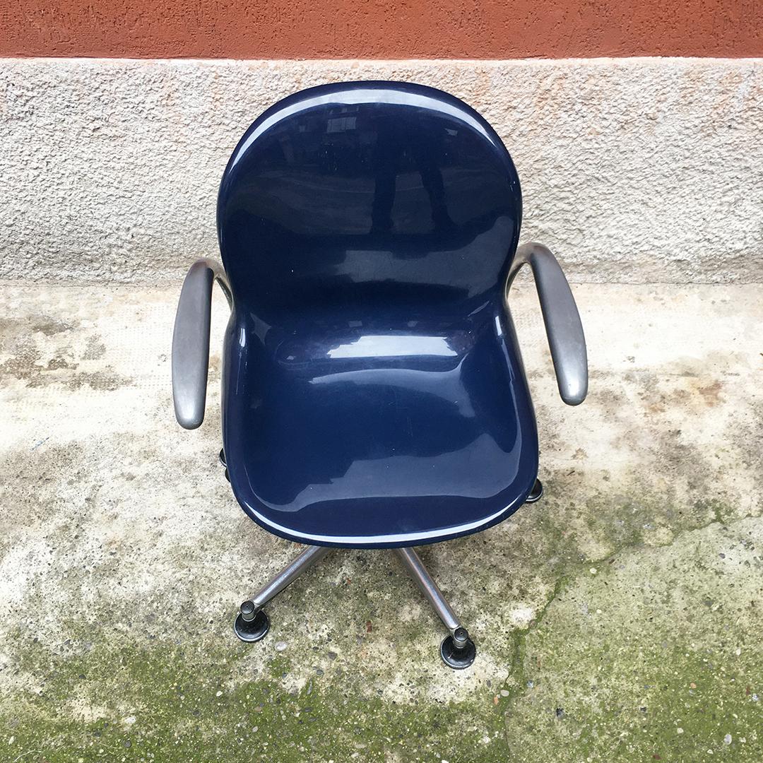 Italian Mid-Century Modern Blue Plastic Swivel Chair with Armrests, 1970s 1