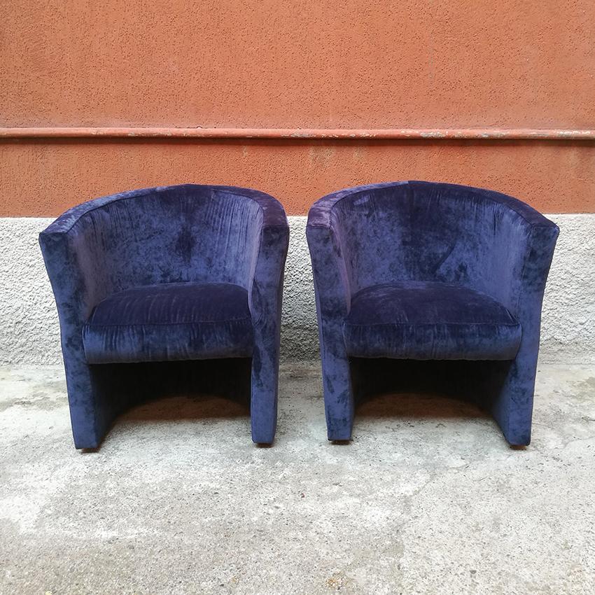 Late 20th Century Italian Mid-Century Modern Blue Velvet Armchairs, 1970s