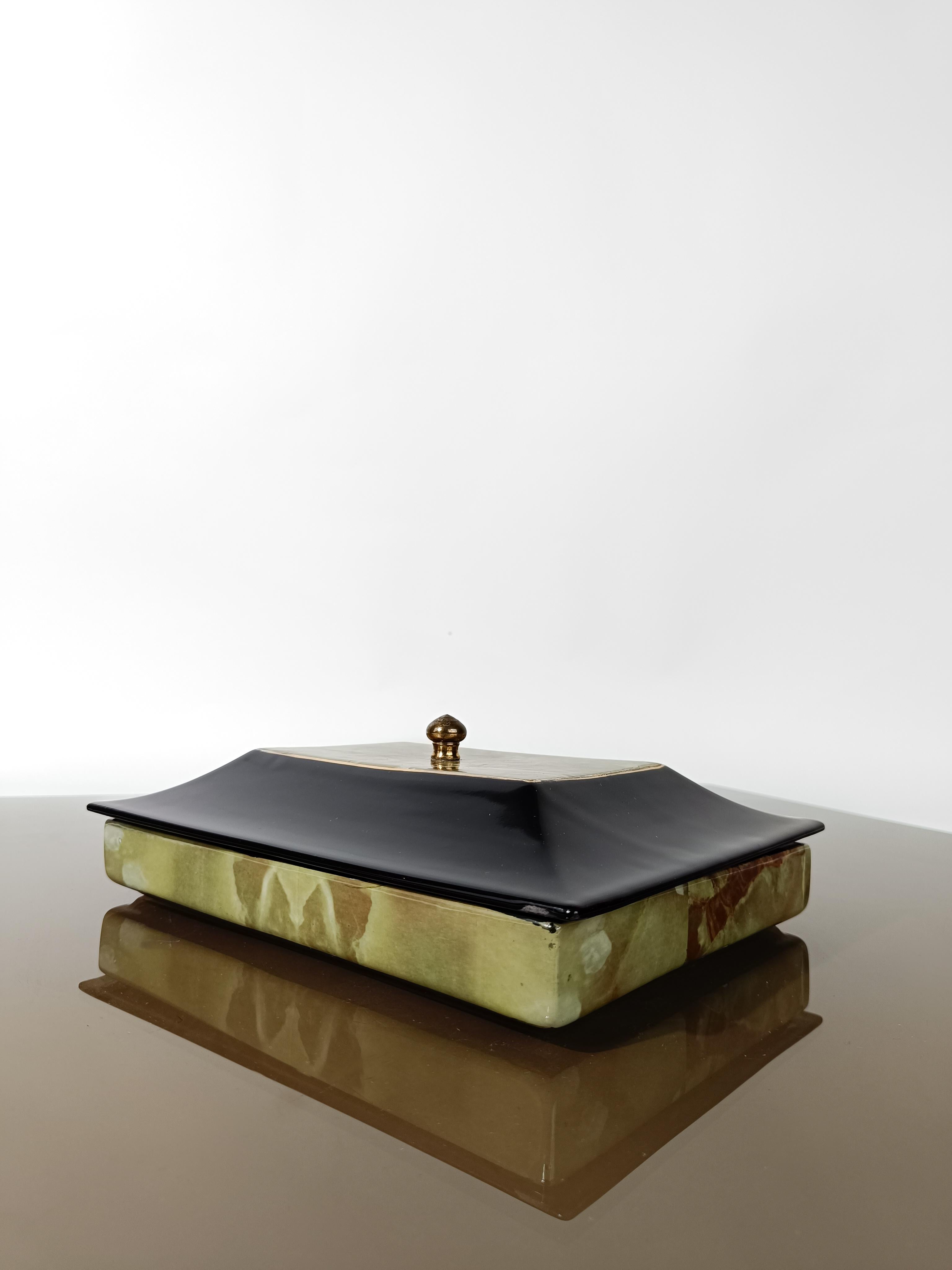  Italian Mid Century Modern Box by Tommaso Barbi in glazed ceramic in faux onyx  For Sale 6