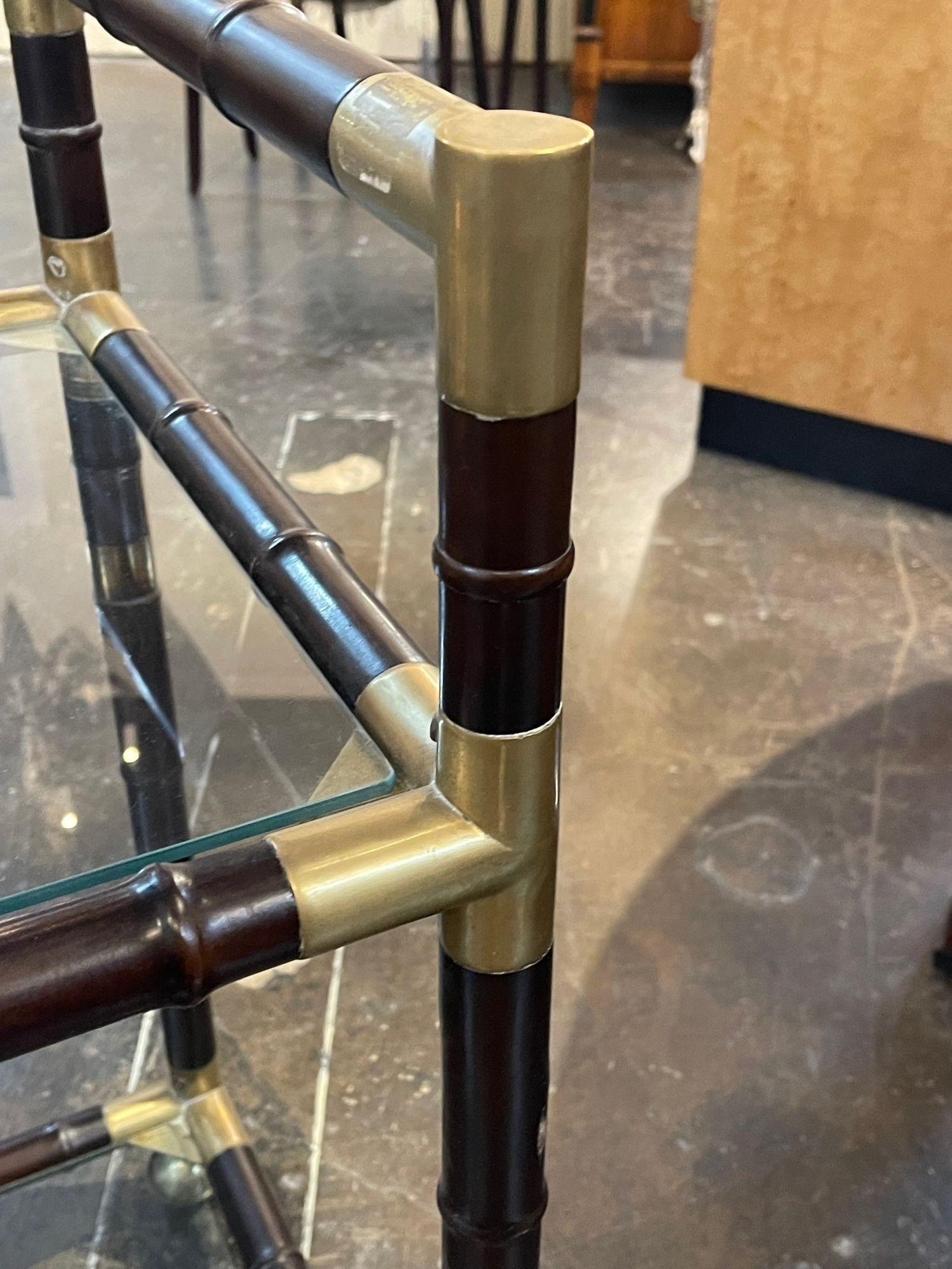 Italian Mid-Century Modern Brass and Bamboo Form Bar Cart In Good Condition For Sale In Dallas, TX