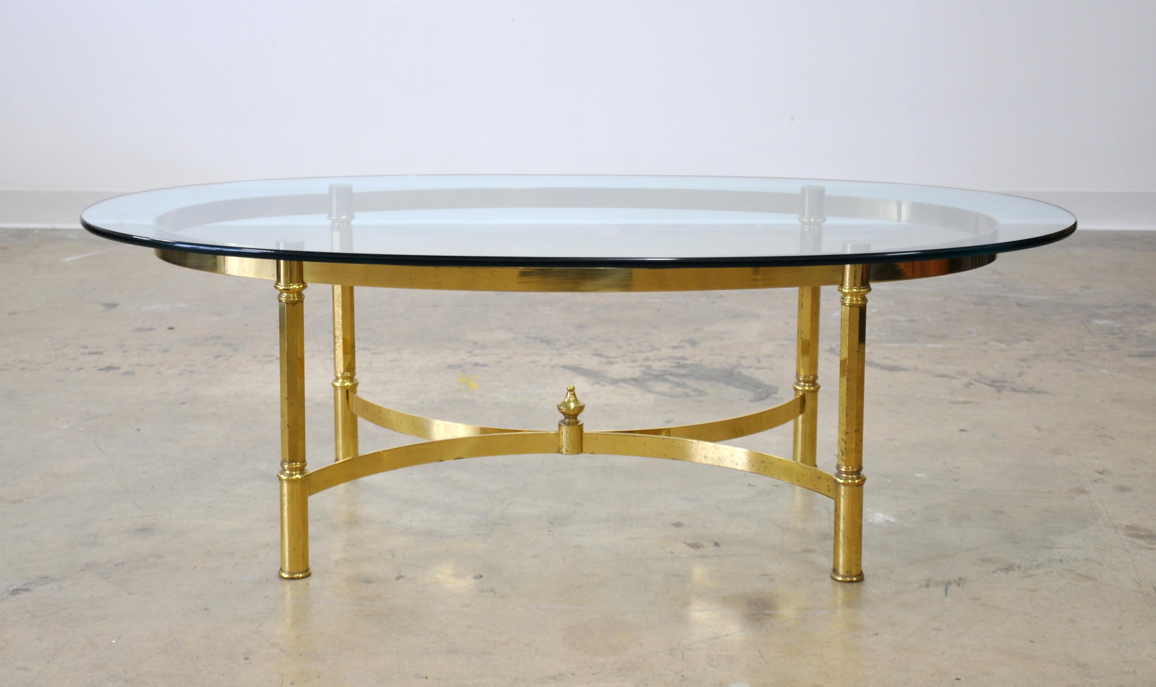 Hollywood Regency Italian Mid-Century Modern Brass and Glass Coffee Table