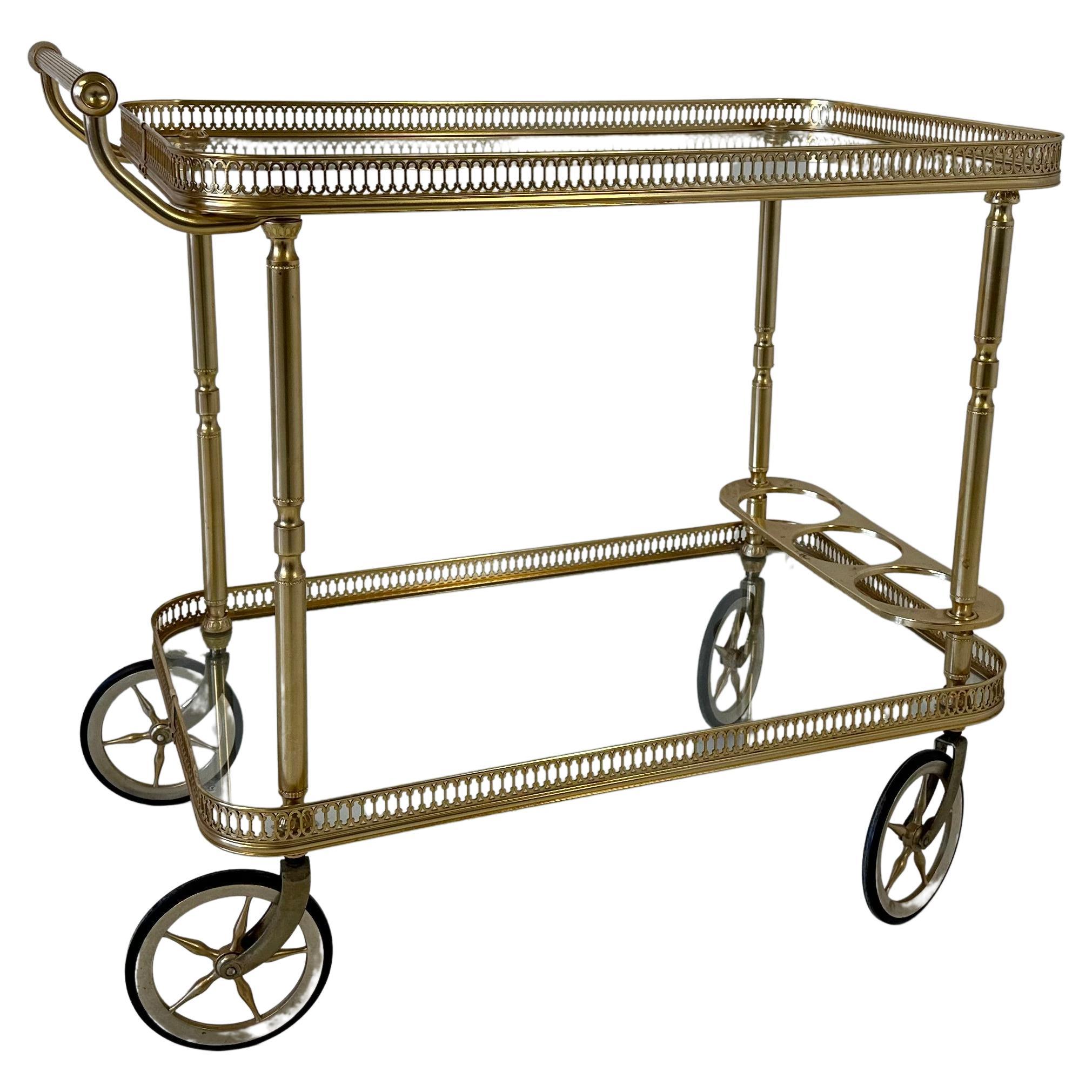 Italian Mid Century Modern Brass and Glass Tray Bart Cart Table by MB, 1970s For Sale