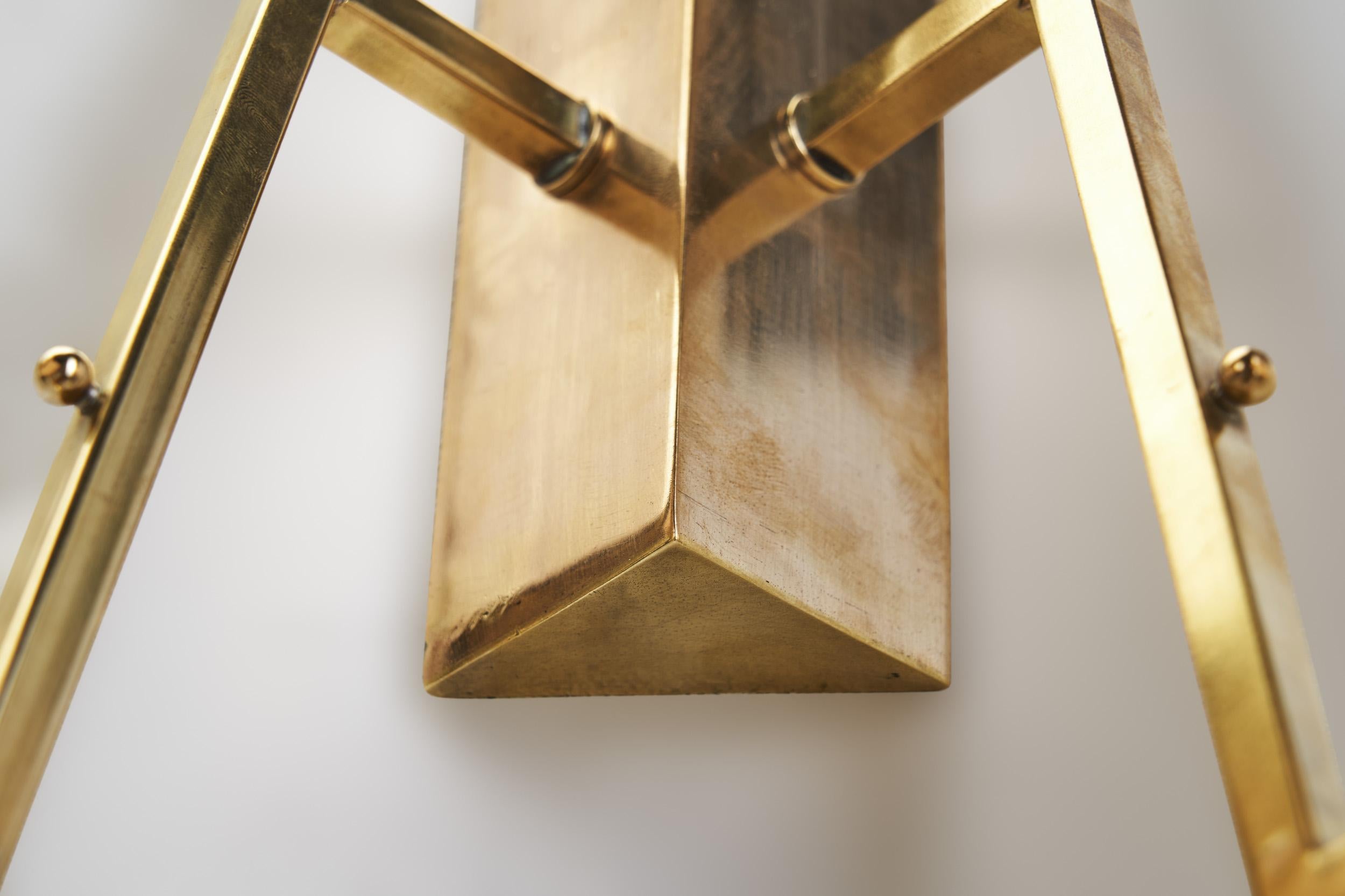 Italian Mid-Century Modern Brass and Glass Wall Lamps, Italy 1950s For Sale 13
