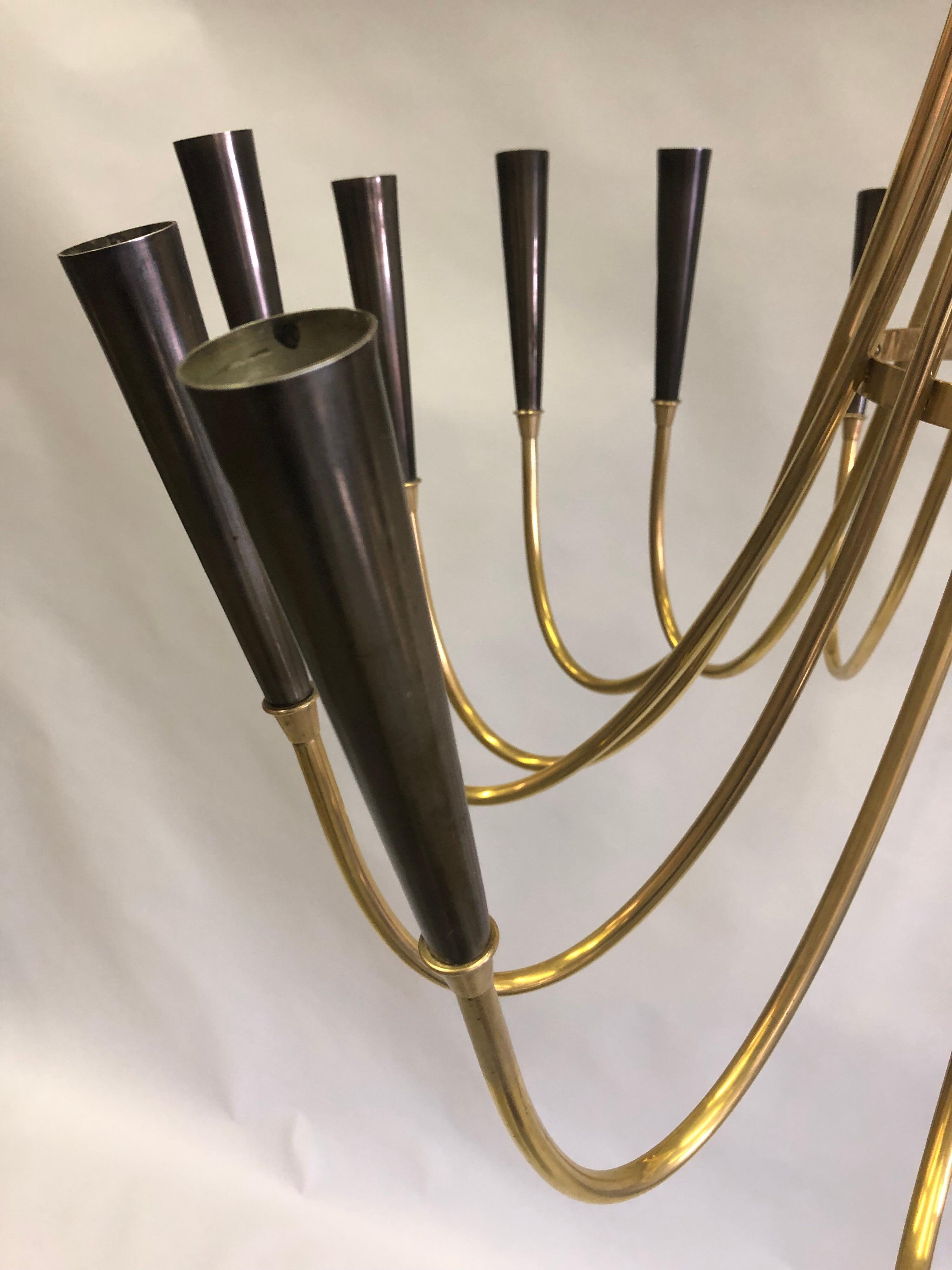 Italian Mid-Century Modern Brass Chandelier Attribute to Ulrich For Sale 2