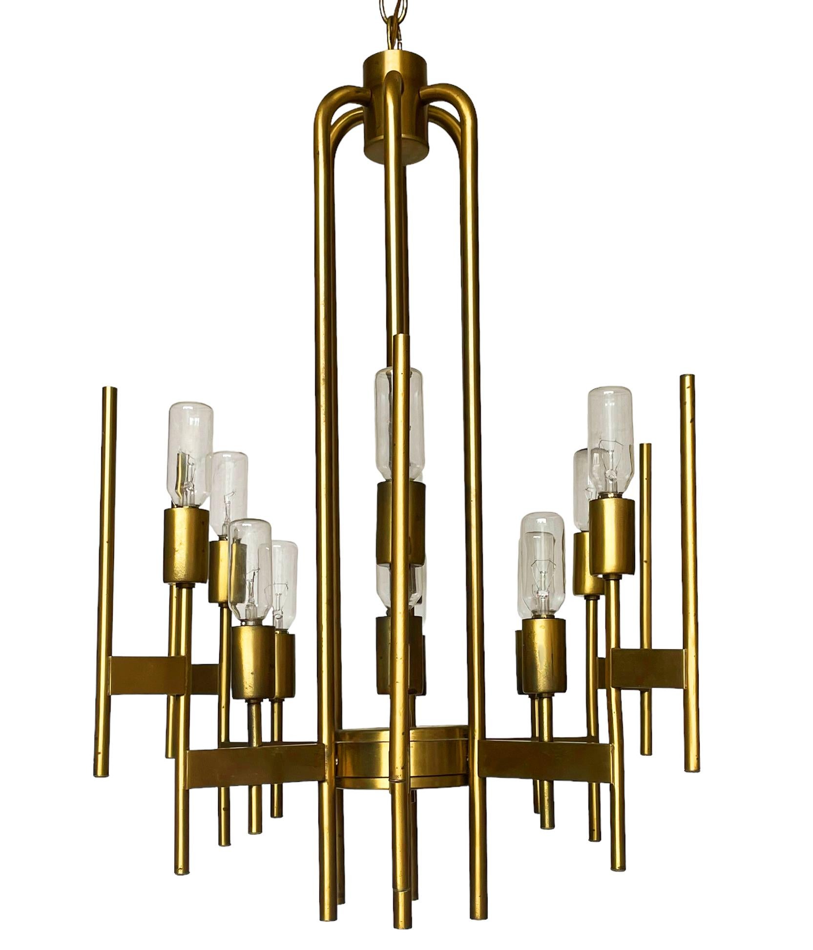 Mid-Century Modern Italian Mid Century Modern Brass Chandelier by Gaetano Sciolari For Sale