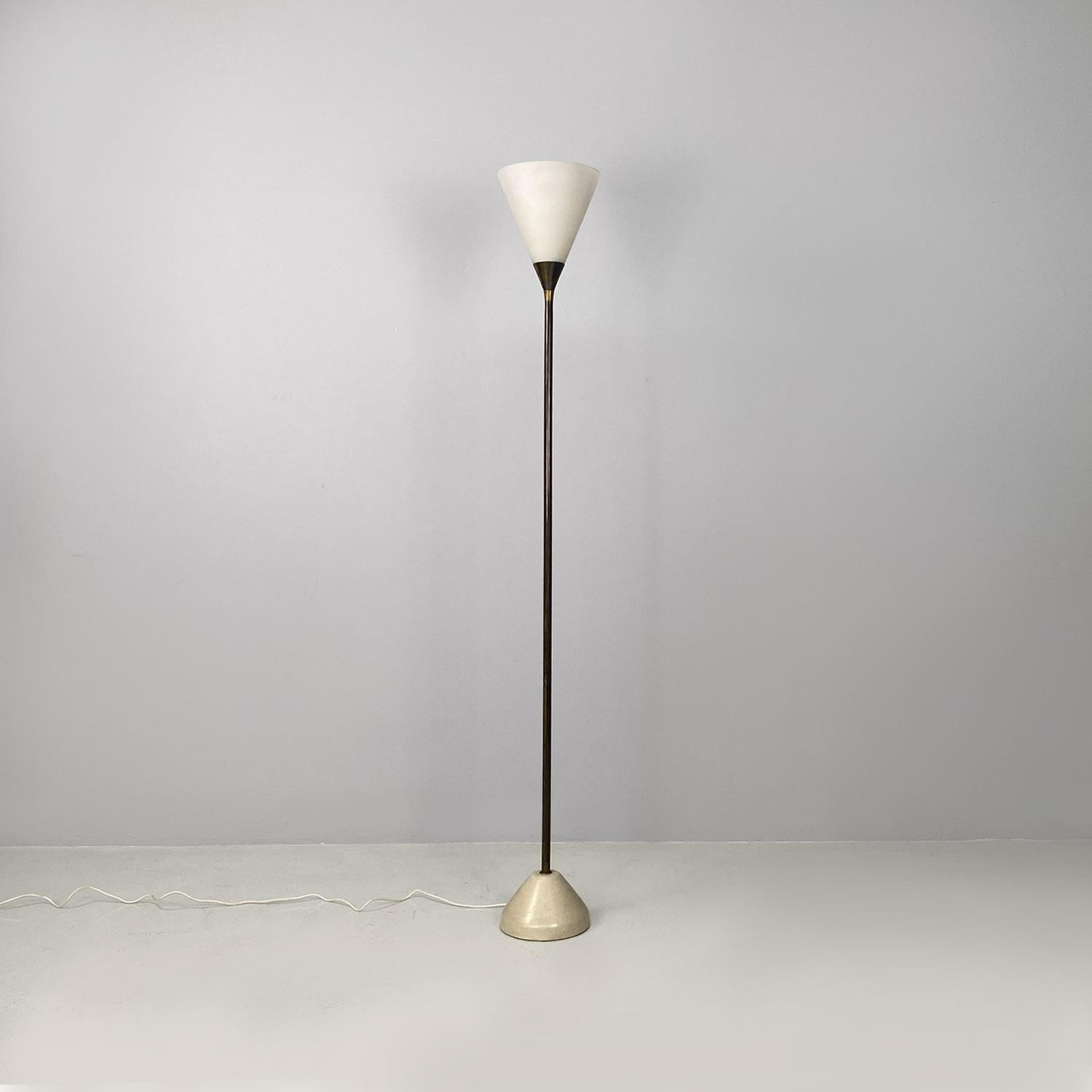Mid-Century Modern Italian mid century modern brass, glass and iron floor lamp, 1950s For Sale