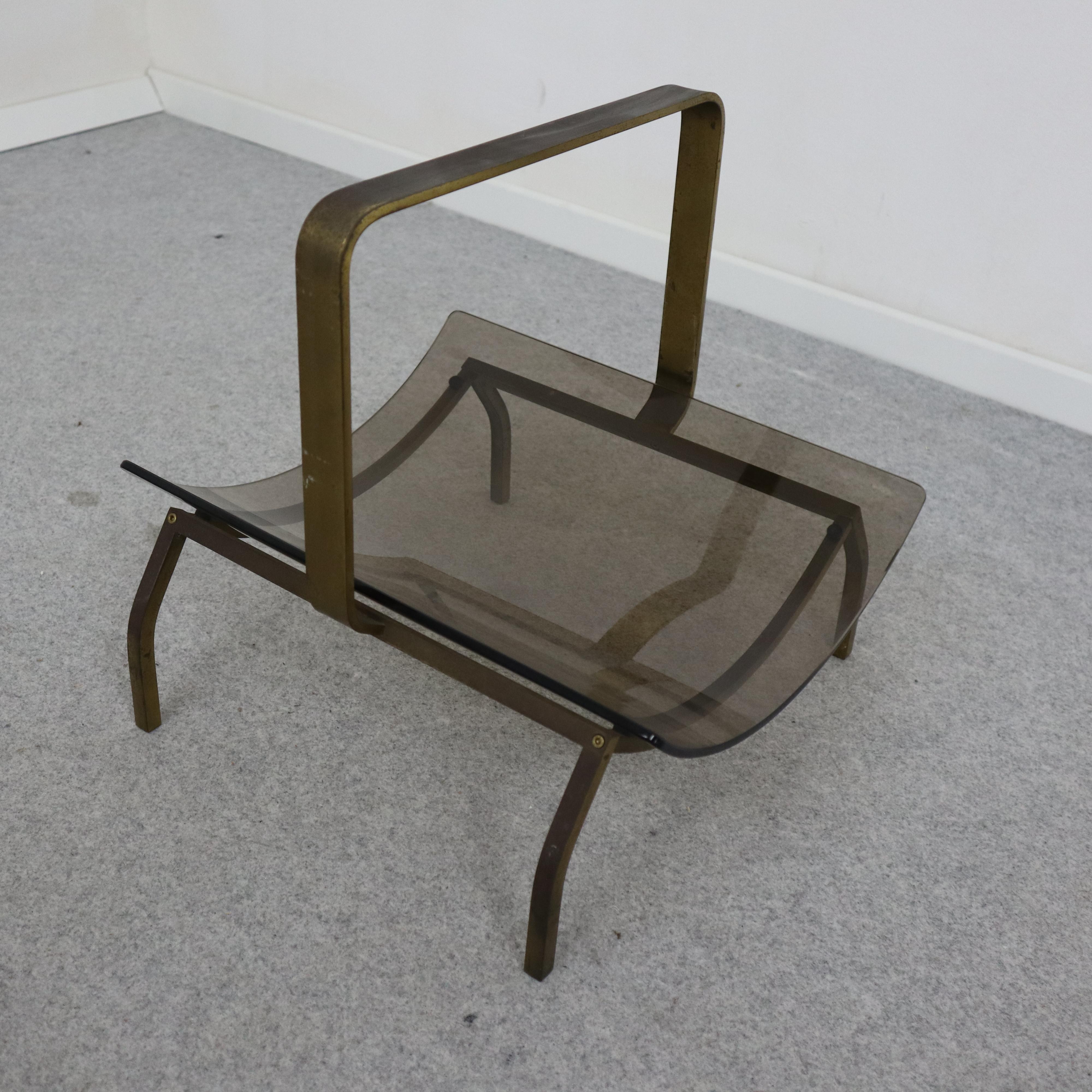 Porte-revues italien moderne du milieu du siècle dernier Fontana Arte, années 1960 en vente 4