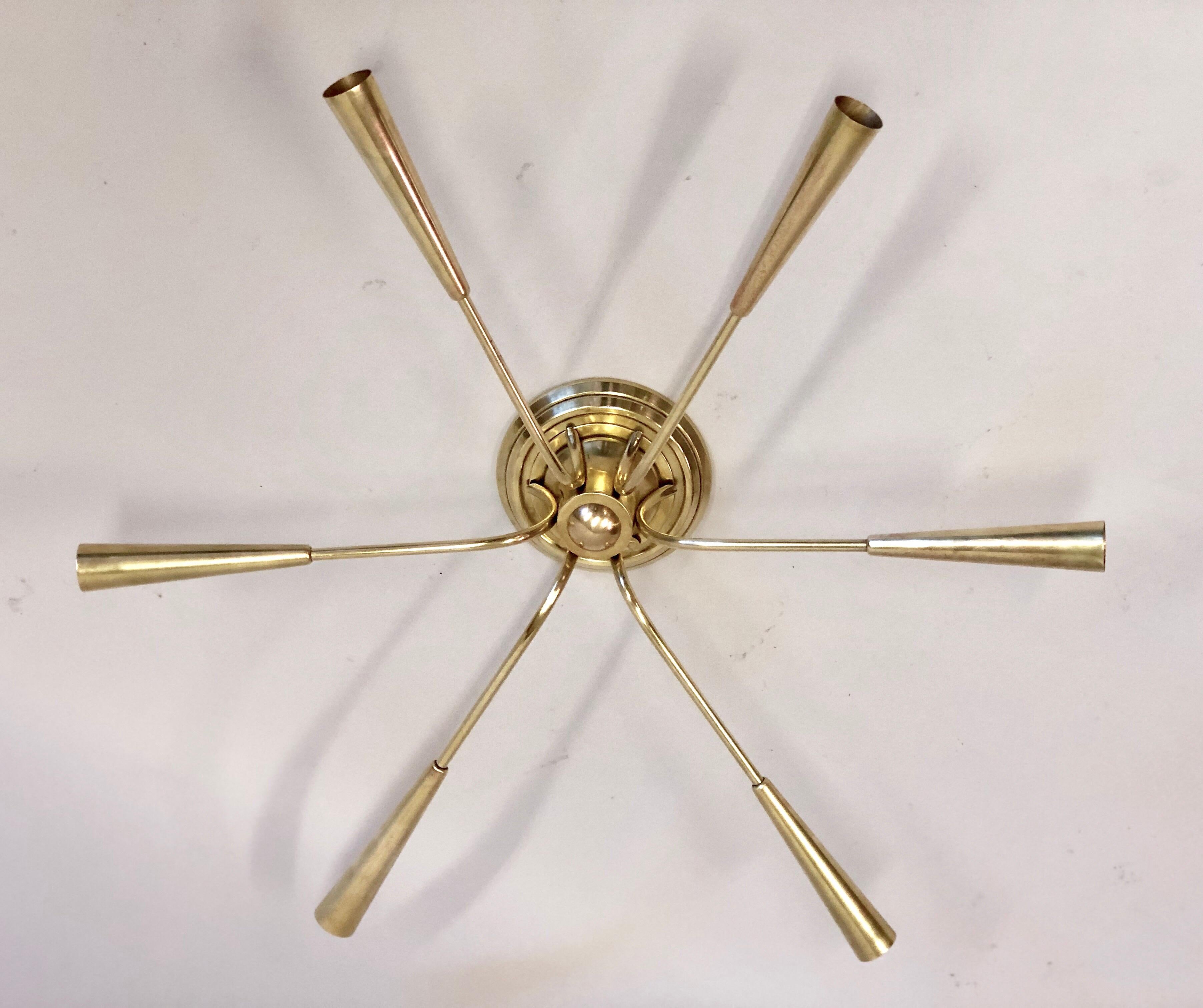 Italiano Lampada da incasso italiana in ottone del Mid-Century Modern Sunburst/Sputnik di Stilnovo in vendita