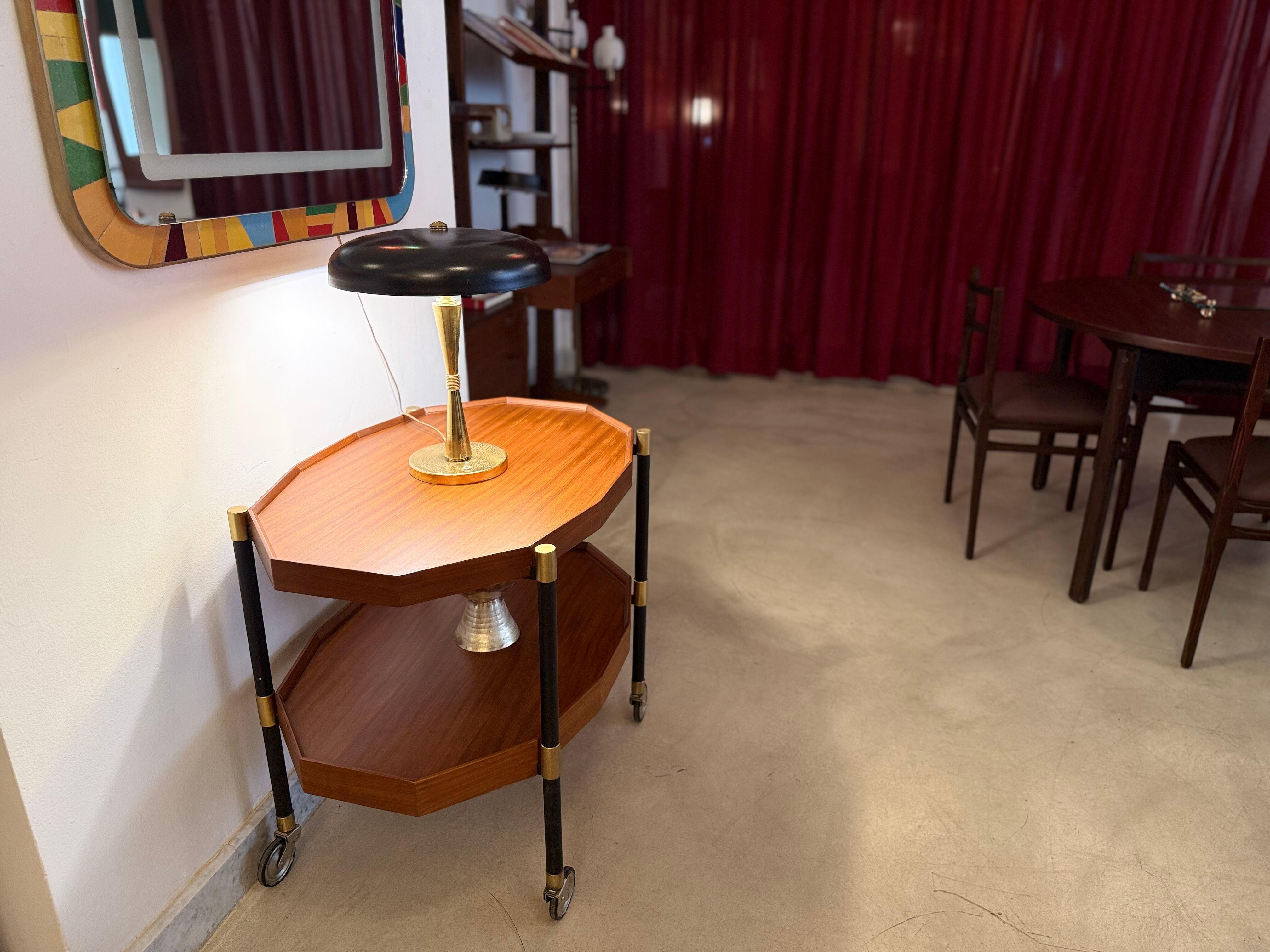 Italian Mid-Century Modern Brass Table Lamp, 1950s In Good Condition For Sale In Paris, FR