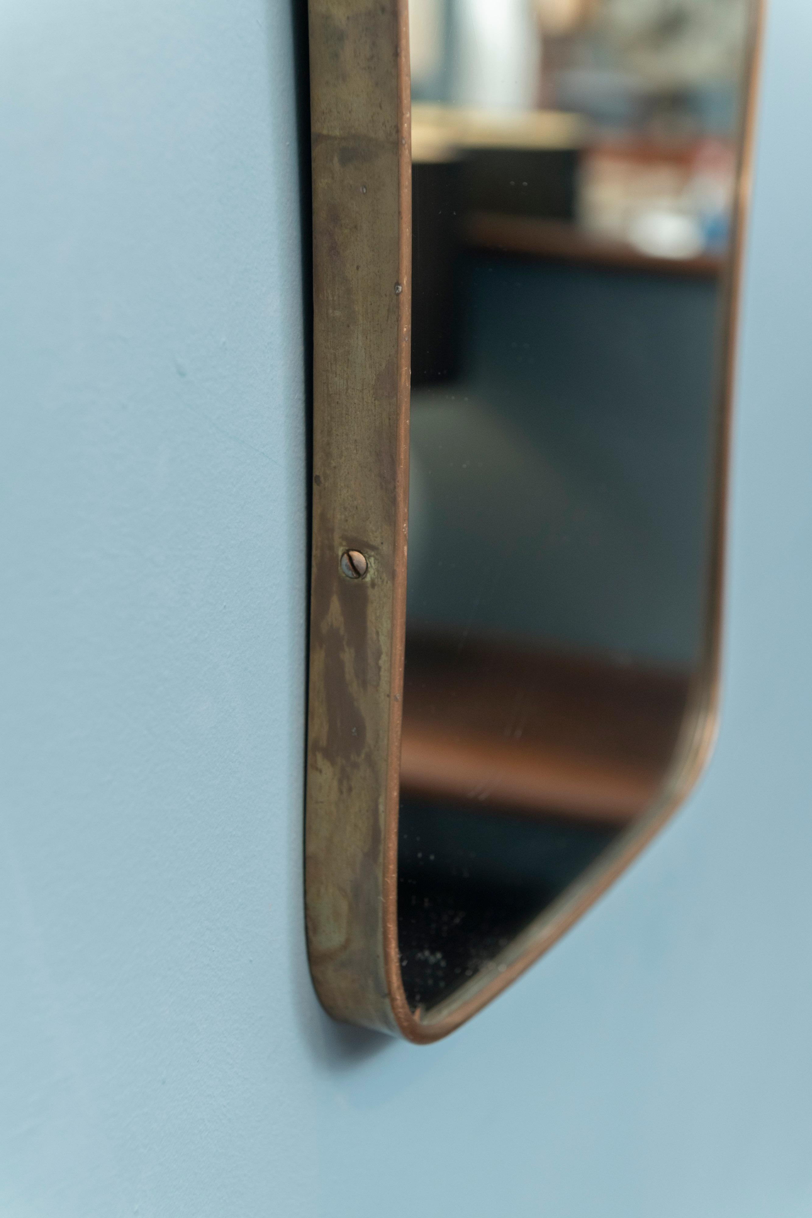Italian Mid-Century Modern Brass Wall Mirror For Sale 3