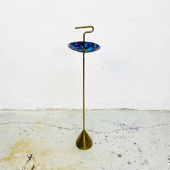 Cendrier sur pied en bronze italien moderne du milieu du siècle dernier avec soucoupe en métal, années 1960