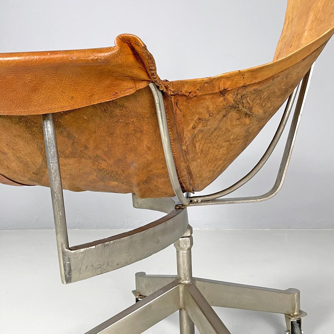 Italian mid-century modern brown leather swivel chairs with wheels, 1950s For Sale 12