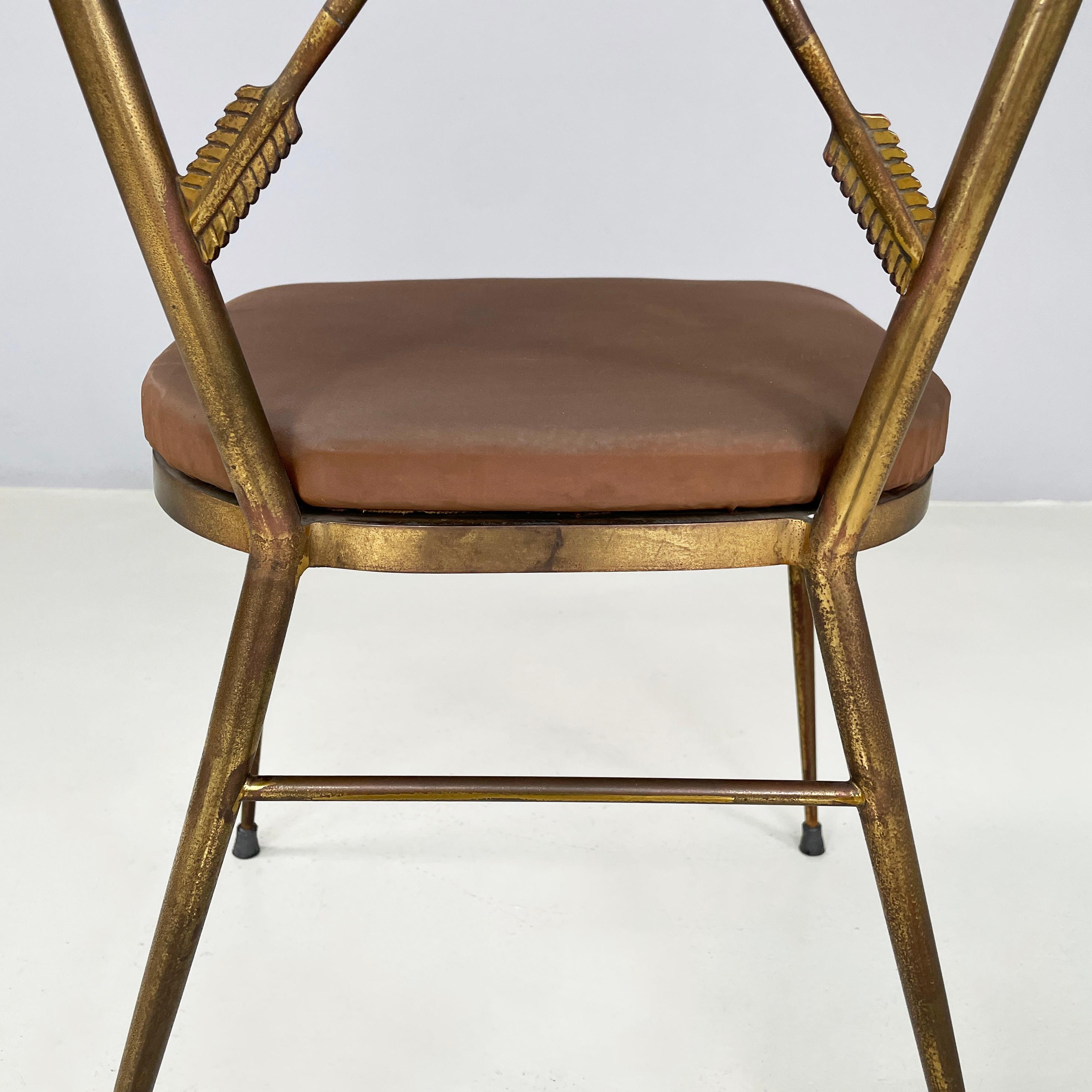 Sedia italiana di metà secolo in ottone e tessuto marrone, anni '50 in vendita 8