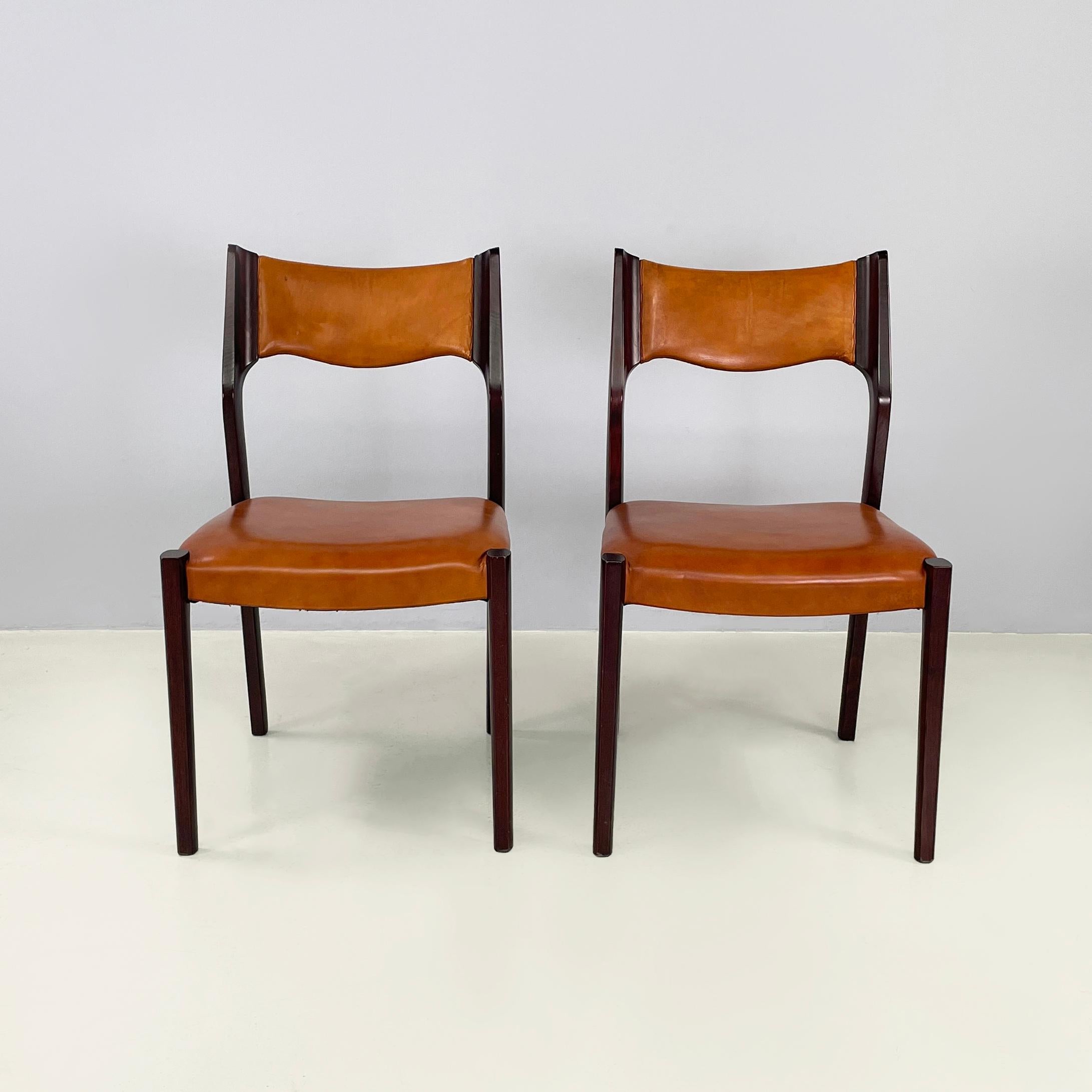 Italian mid-century modern Chair in brown leather and dark wood, 1960s 13