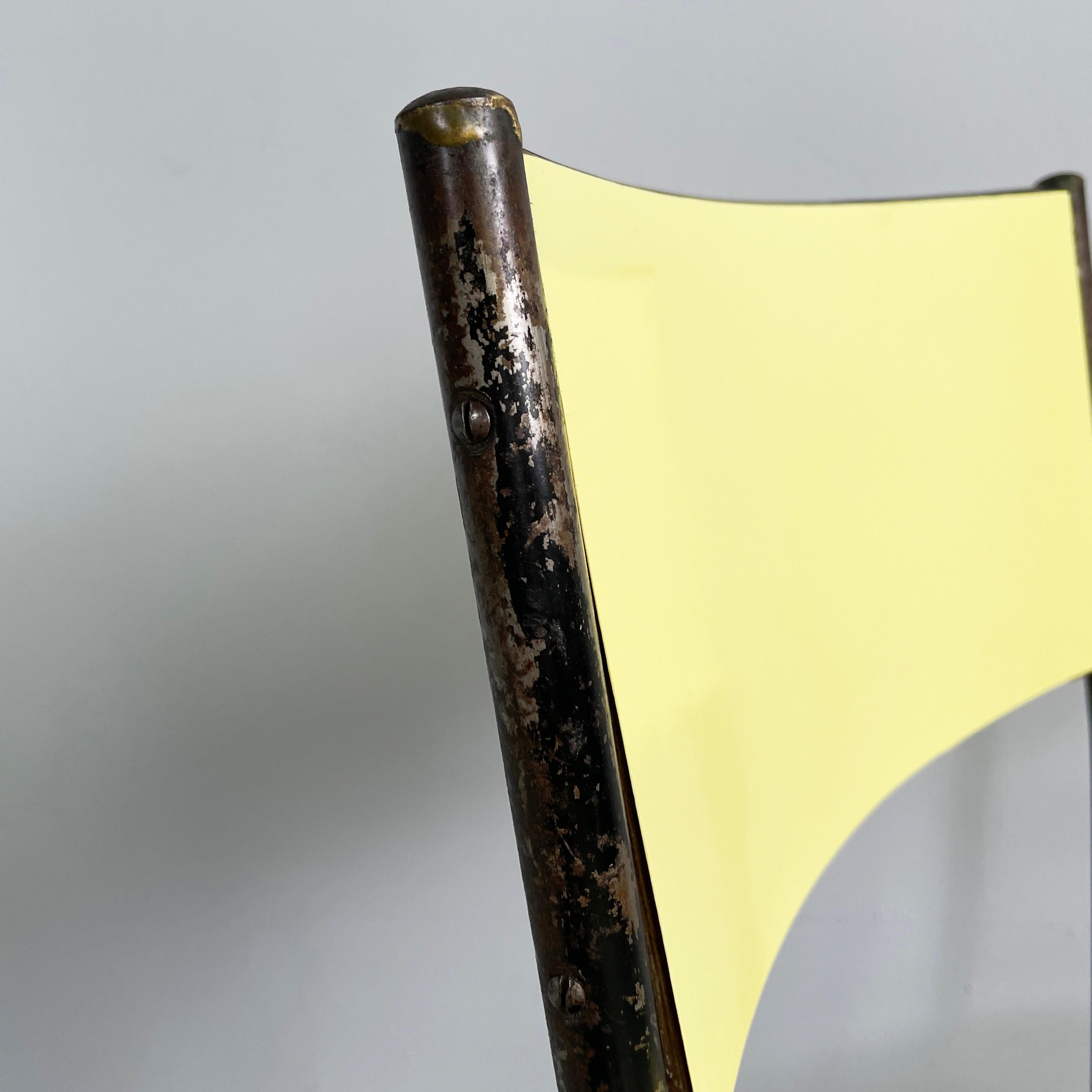 Italian mid-century modern Chair in light yellow laminate and black metal, 1960s For Sale 3