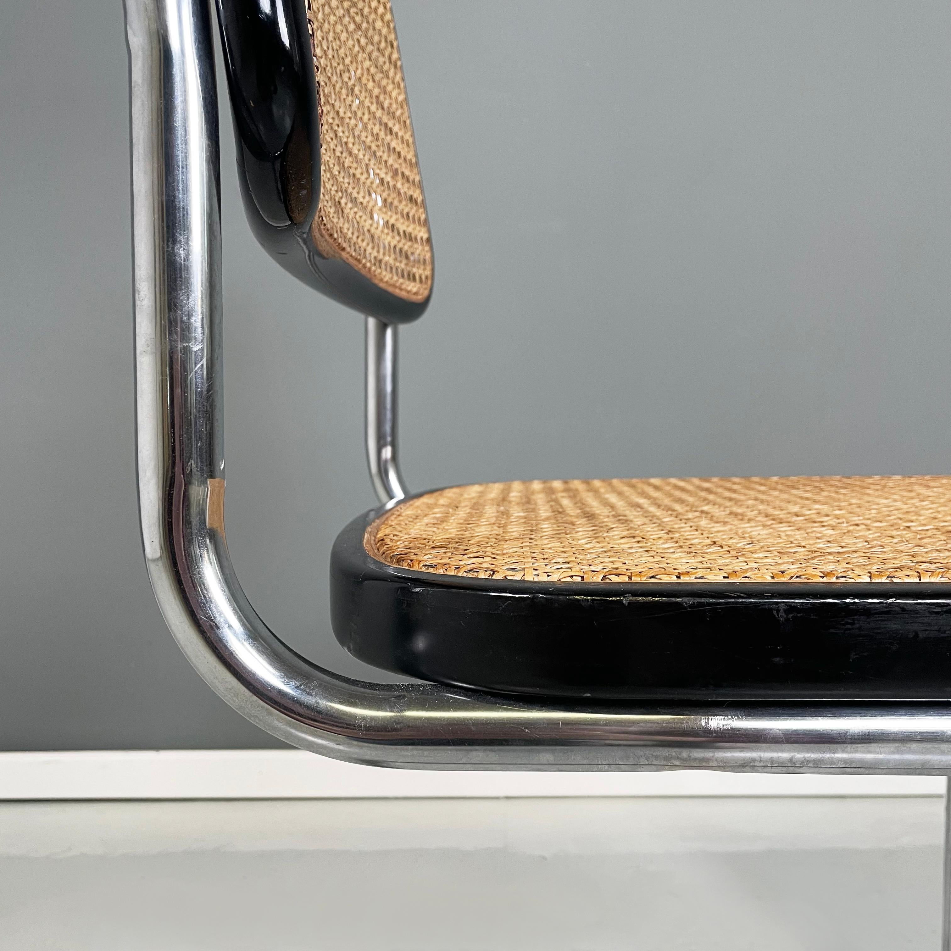Chaise italienne moderne du milieu du siècle en paille, bois noir et acier courbé, années 1960. en vente 3