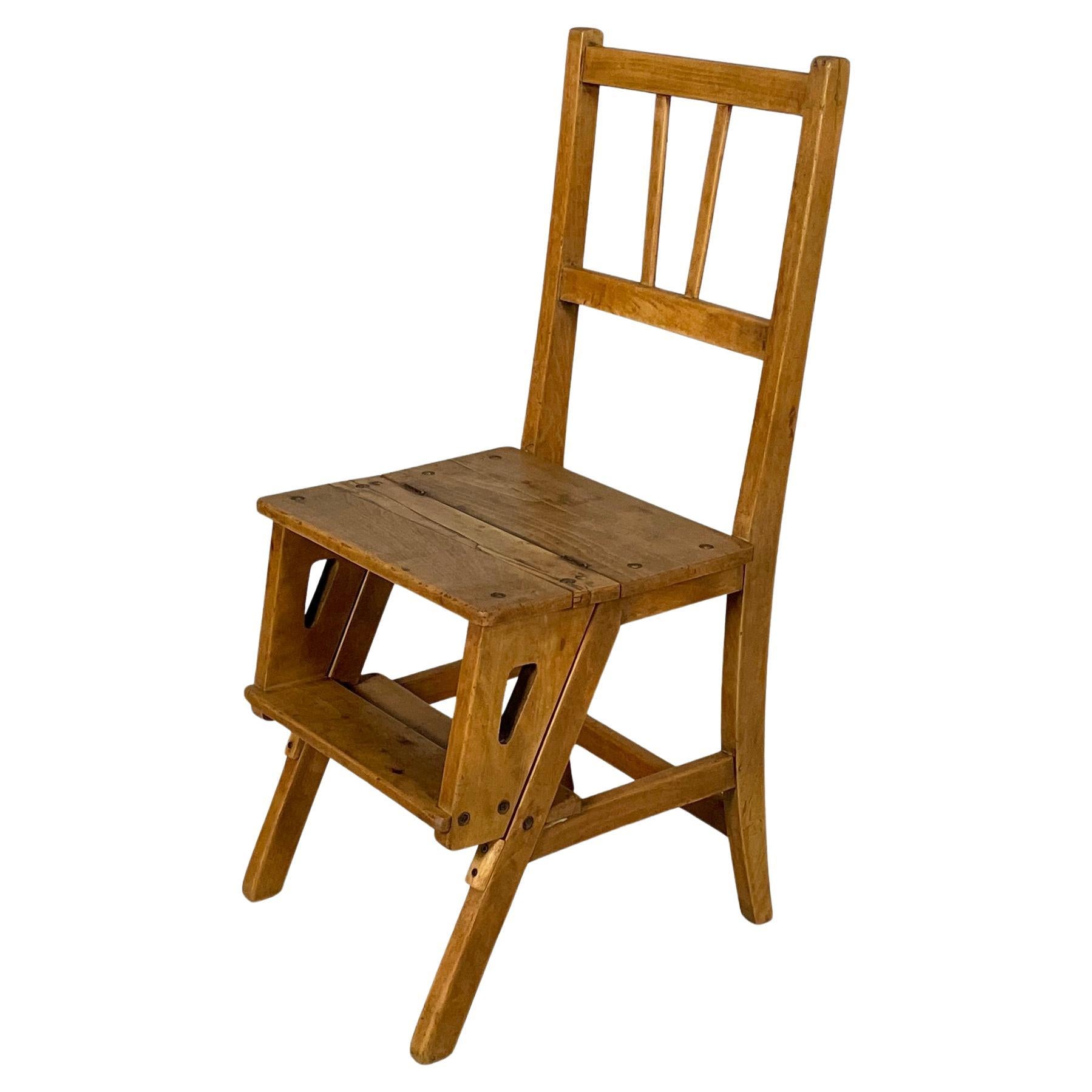 Italian mid-century modern chair ladder in wood, 1930s