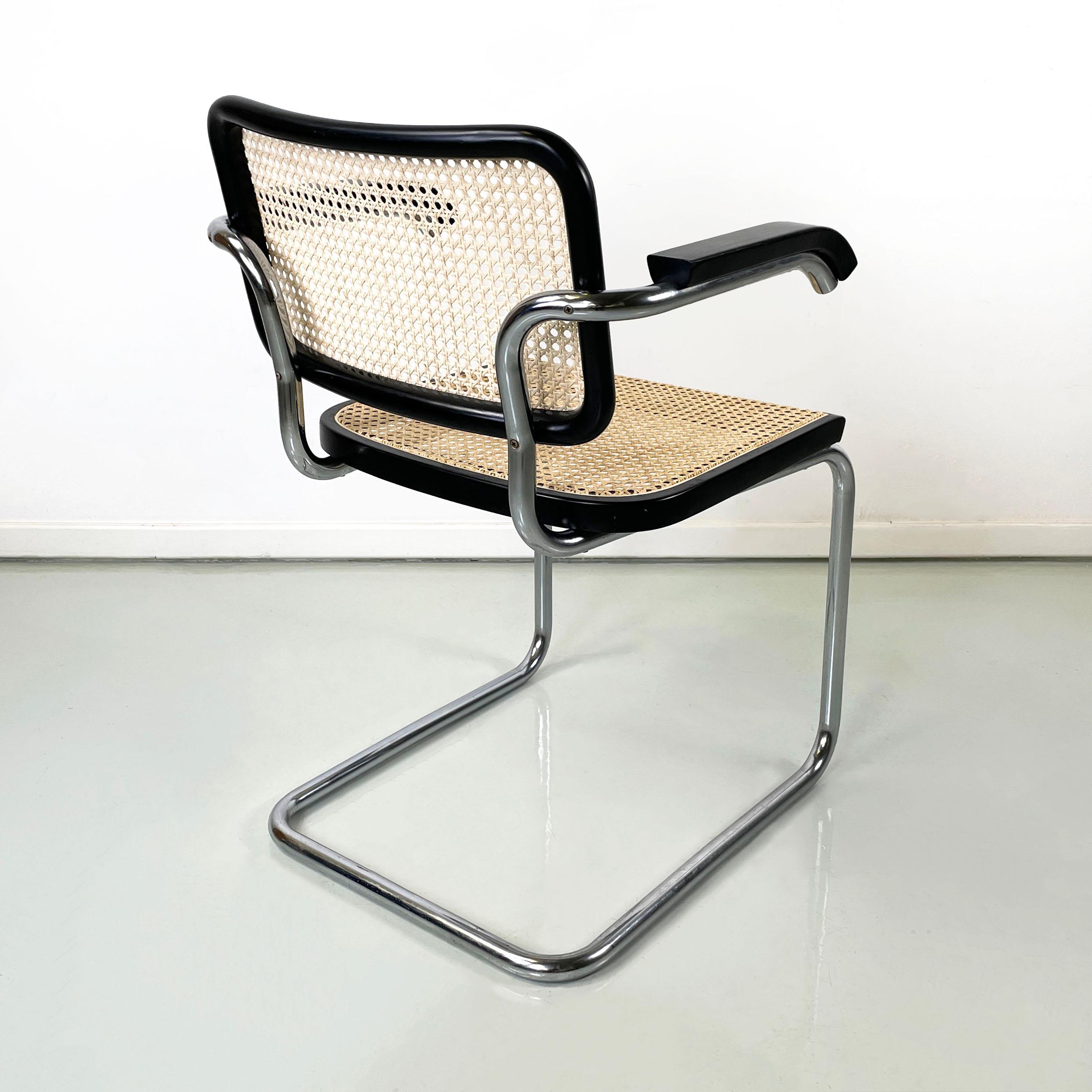 Italian Chaise italienne moderne du milieu du siècle avec accoudoirs par Marcel Breuer pour Gavina 1960s en vente