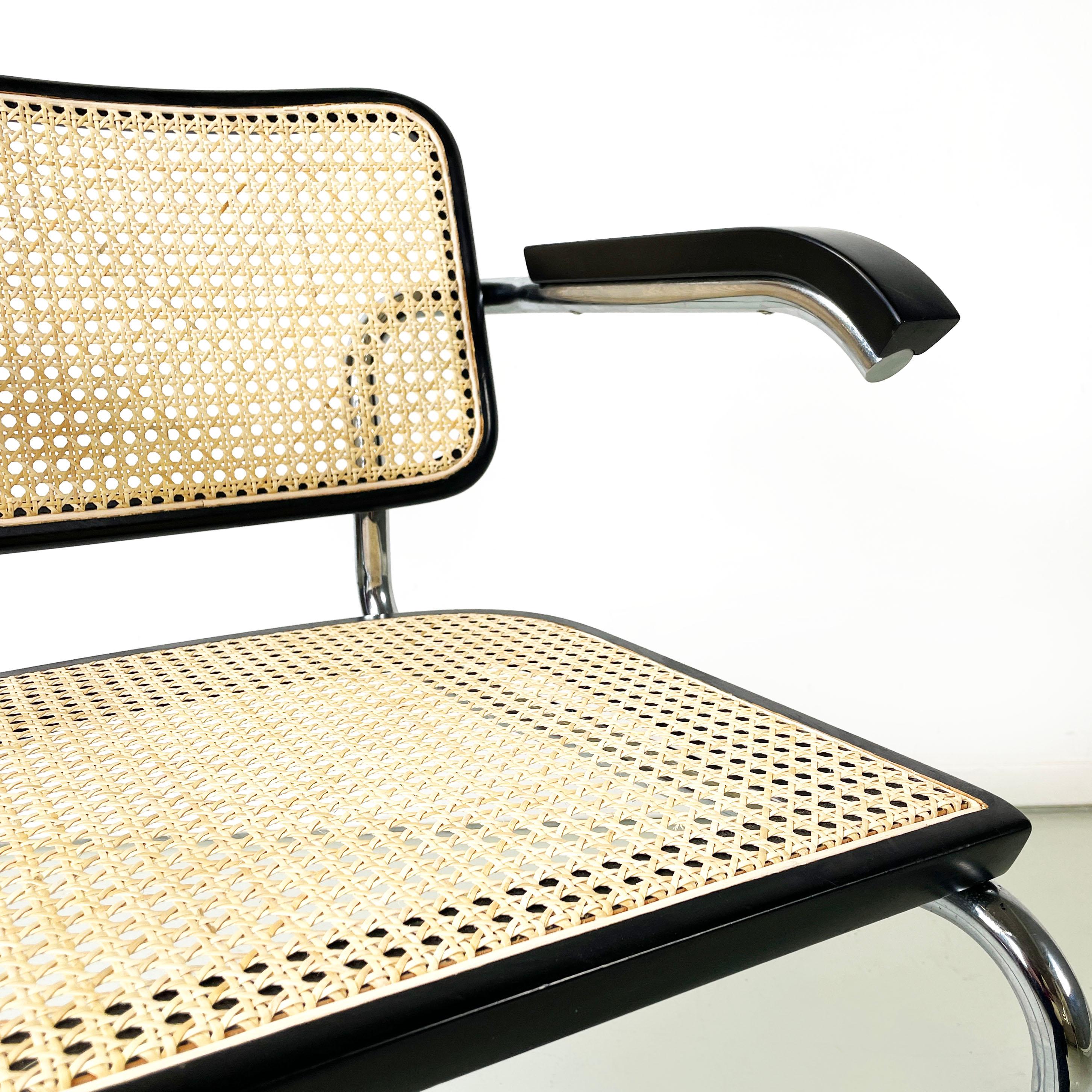 Steel Italian mid-century modern Chair with armrests by Marcel Breuer for Gavina 1960s For Sale