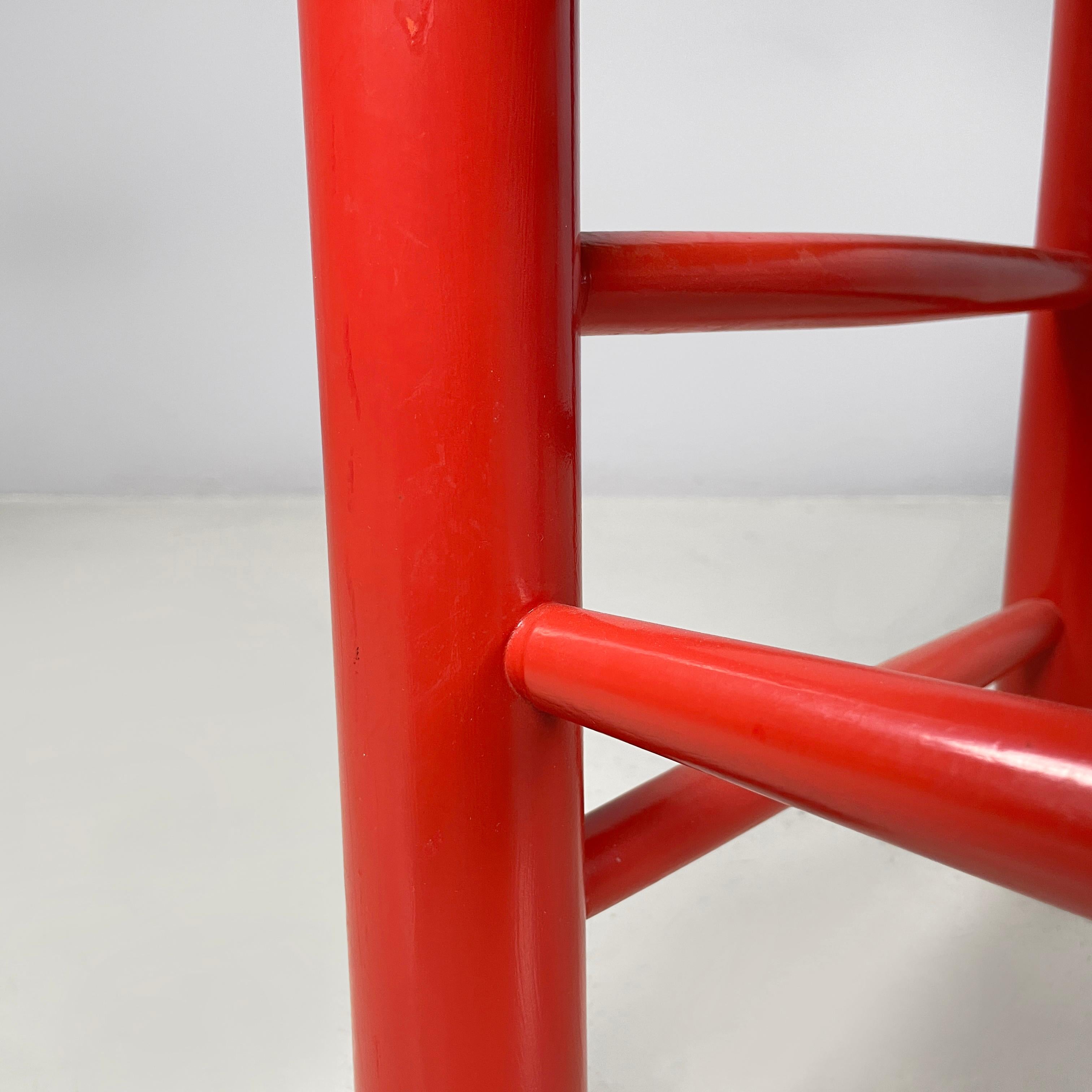 Italian mid-century modern chairs with armrests in red wood and straw, 1970s For Sale 7