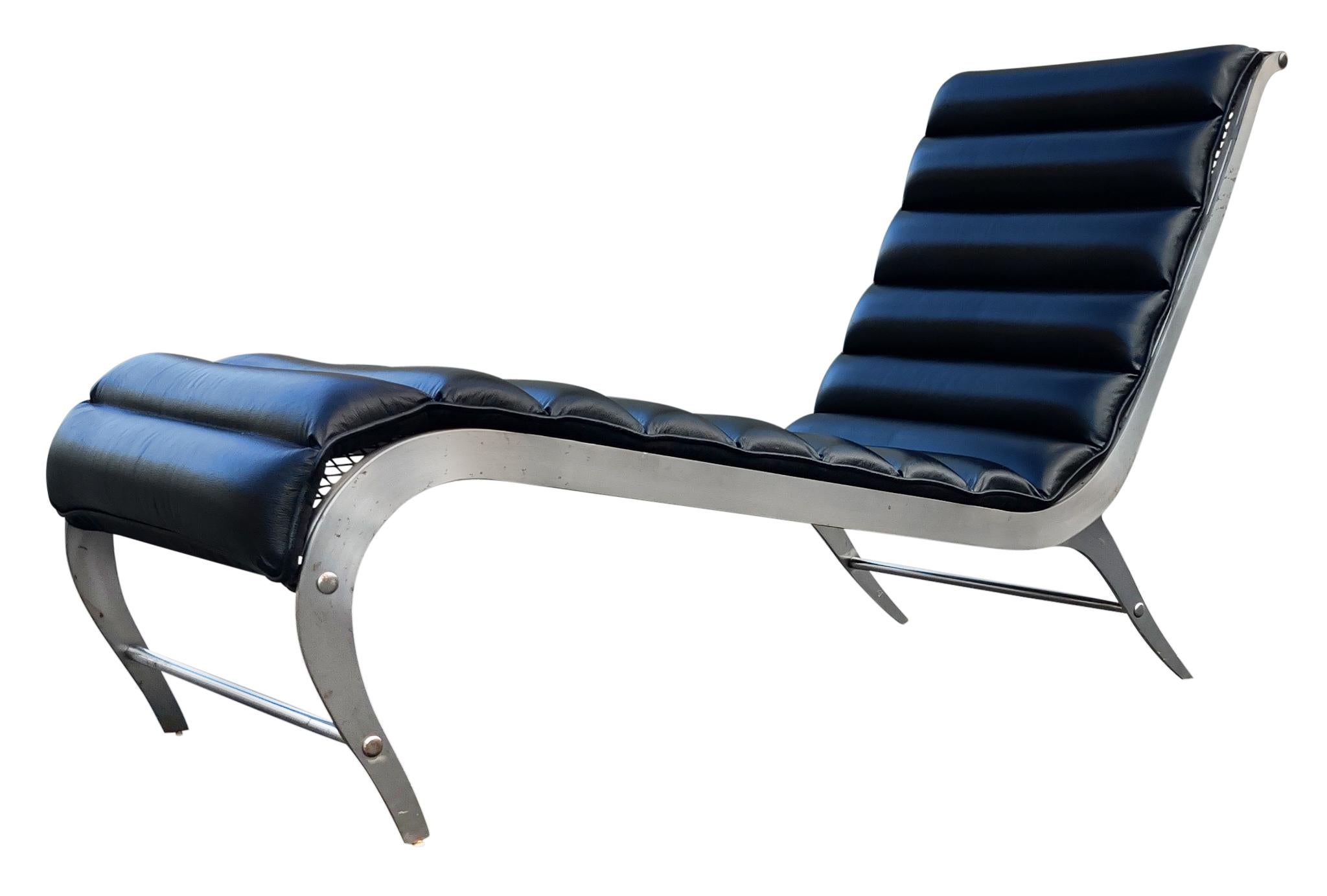 Italian Mid-Century Modern Chaise Lounge Brushed Steel Black Leather Vintage  For Sale 3