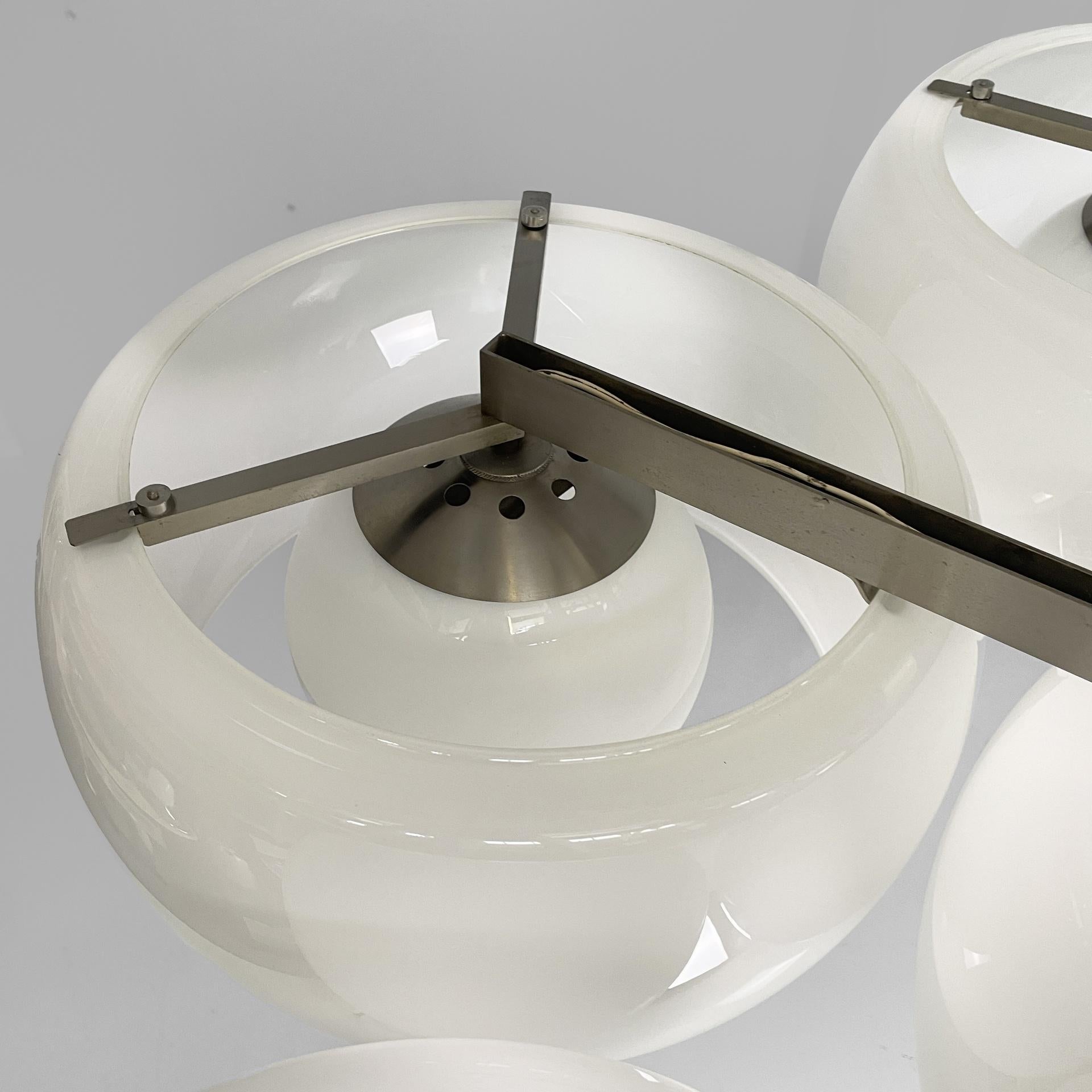 Lampadario italiano di metà secolo moderno Artemide Magistretti, anni '70 in vendita 3