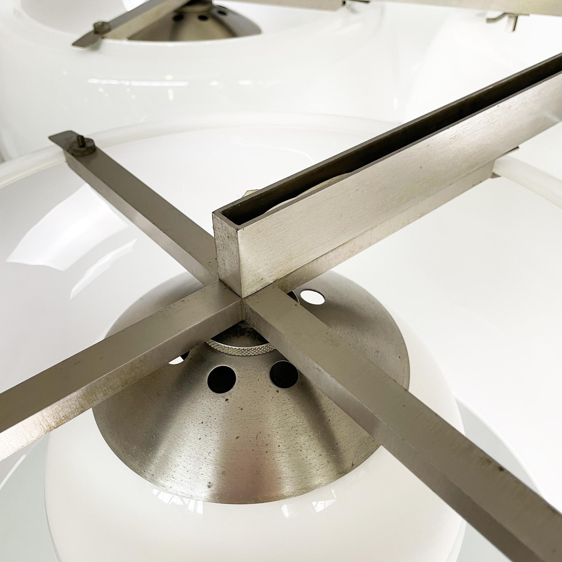 Lampadario italiano di metà secolo moderno Artemide Magistretti, anni '70 in vendita 5