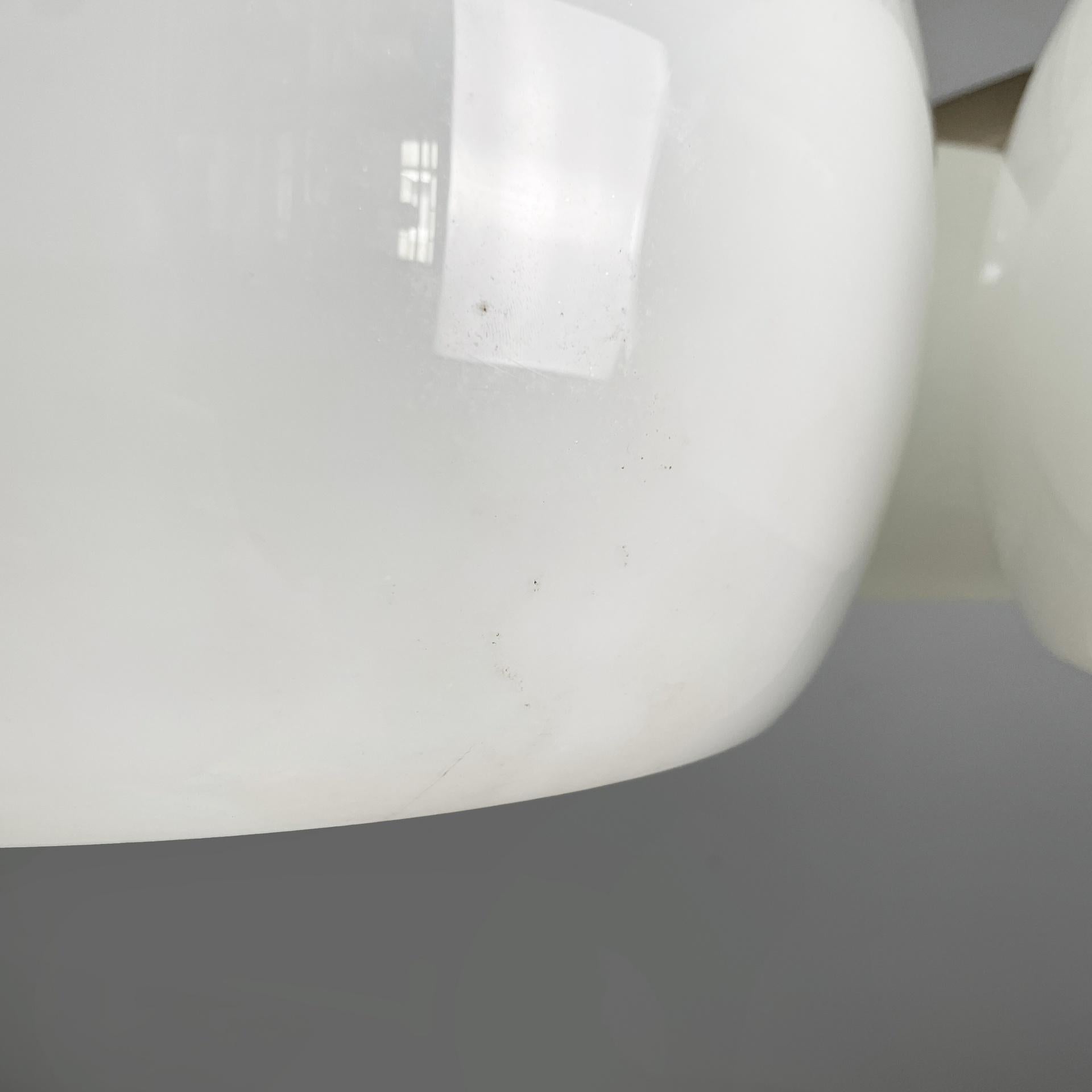 Lampadario italiano di metà secolo moderno Artemide Magistretti, anni '70 in vendita 1