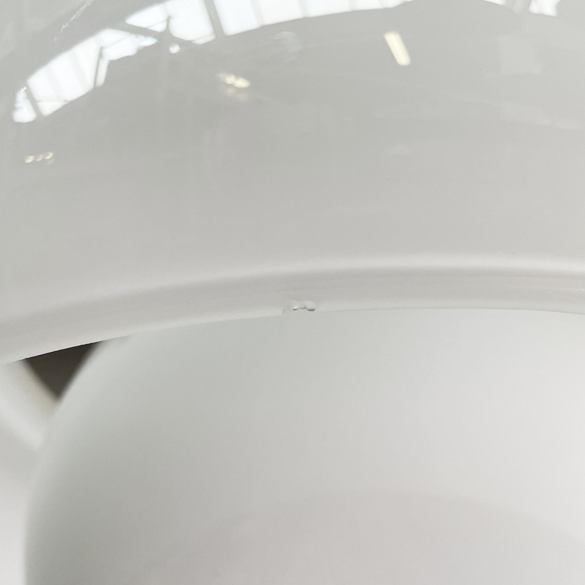 Lampadario italiano di metà secolo moderno Artemide Magistretti, anni '70 in vendita 2