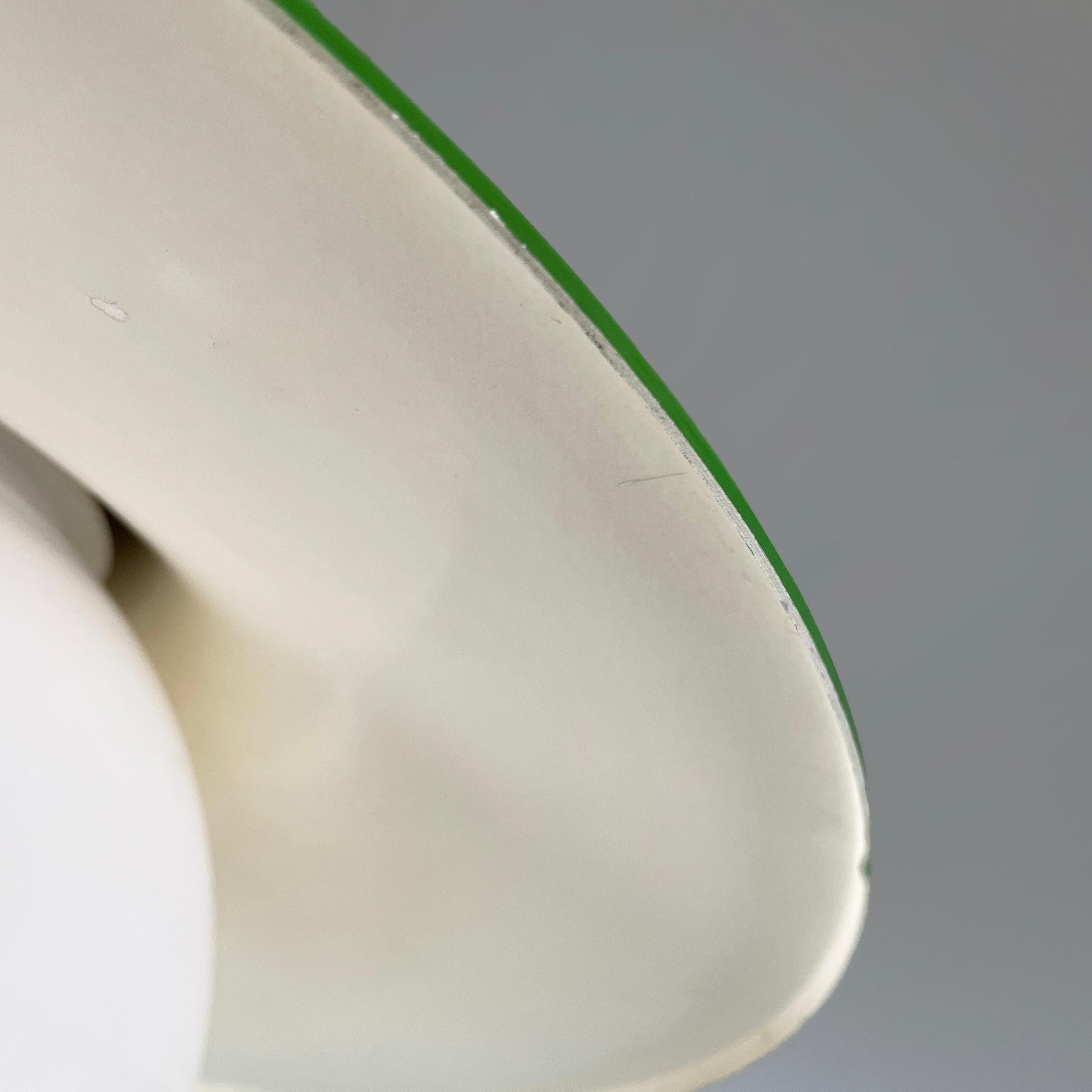 Italian mid-century modern Chandelier in green metal and plexiglass, 1970s For Sale 2