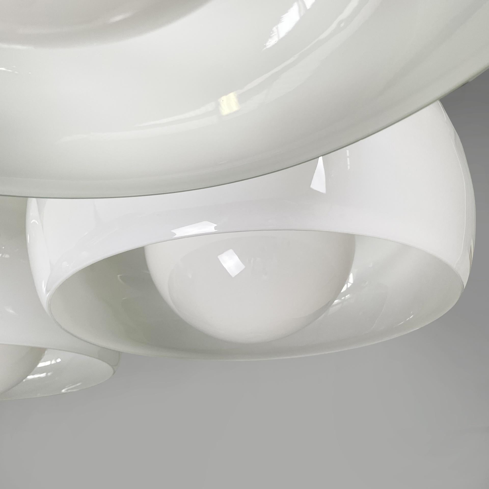 Araña moderna italiana de mediados de siglo Pentaclinio Magistretti Artemide, años 70 Latón en venta