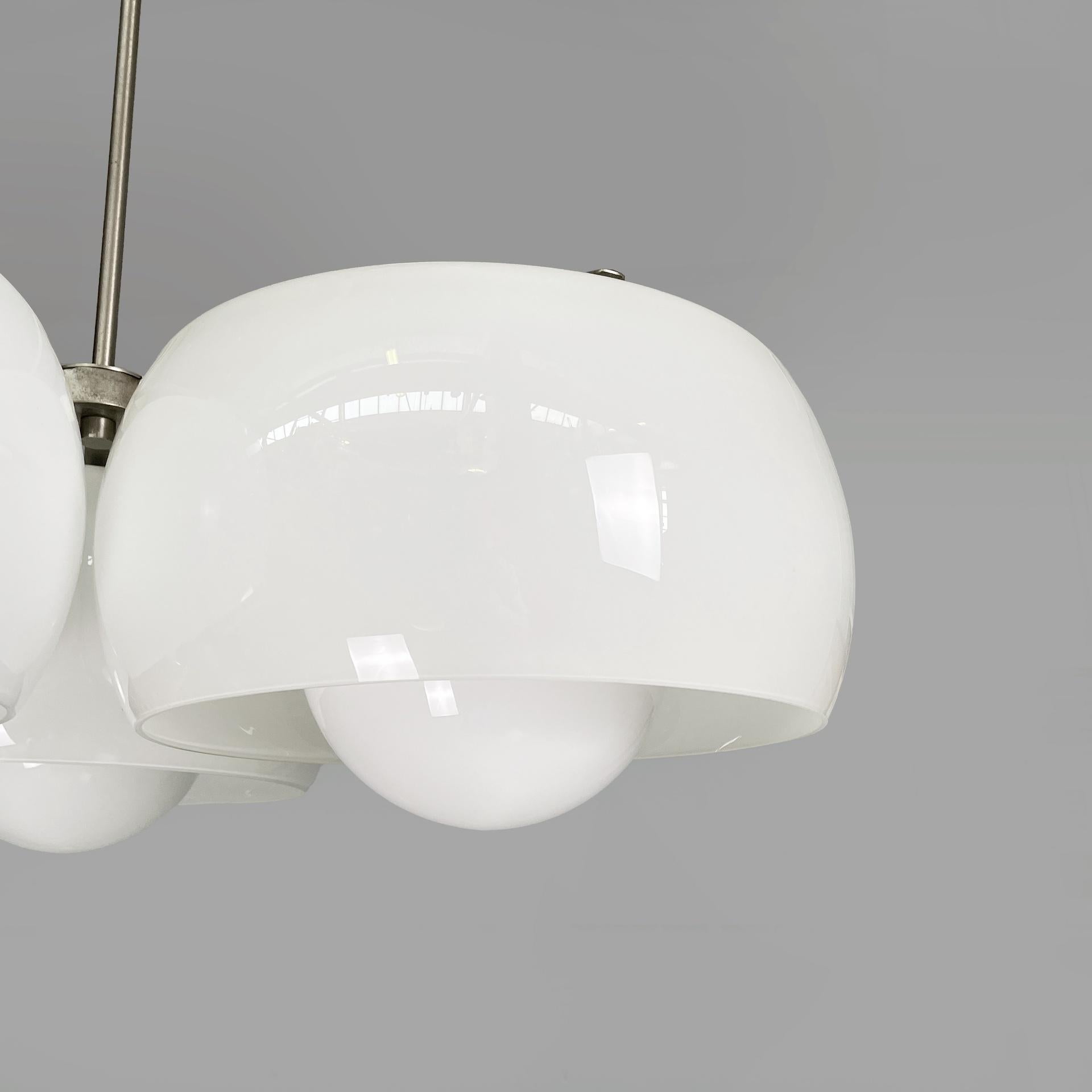 Italienischer Kronleuchter der Mitte des Jahrhunderts Triclinio Magistretti Artemide, 1970er Jahre (Ende des 20. Jahrhunderts) im Angebot