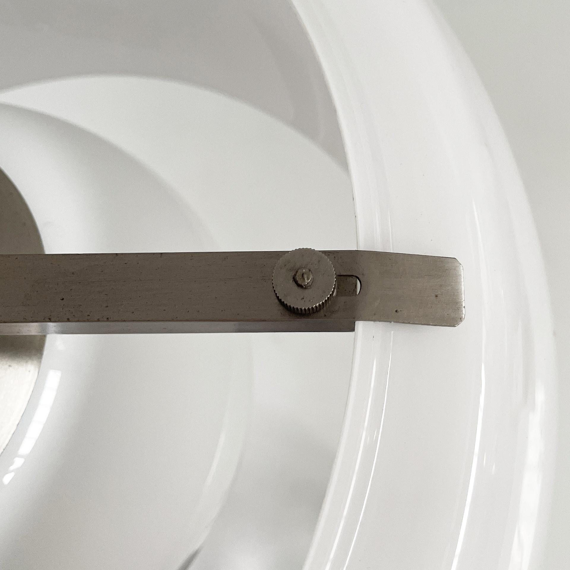 Araña moderna italiana de mediados de siglo Triclinio Magistretti Artemide en venta 5